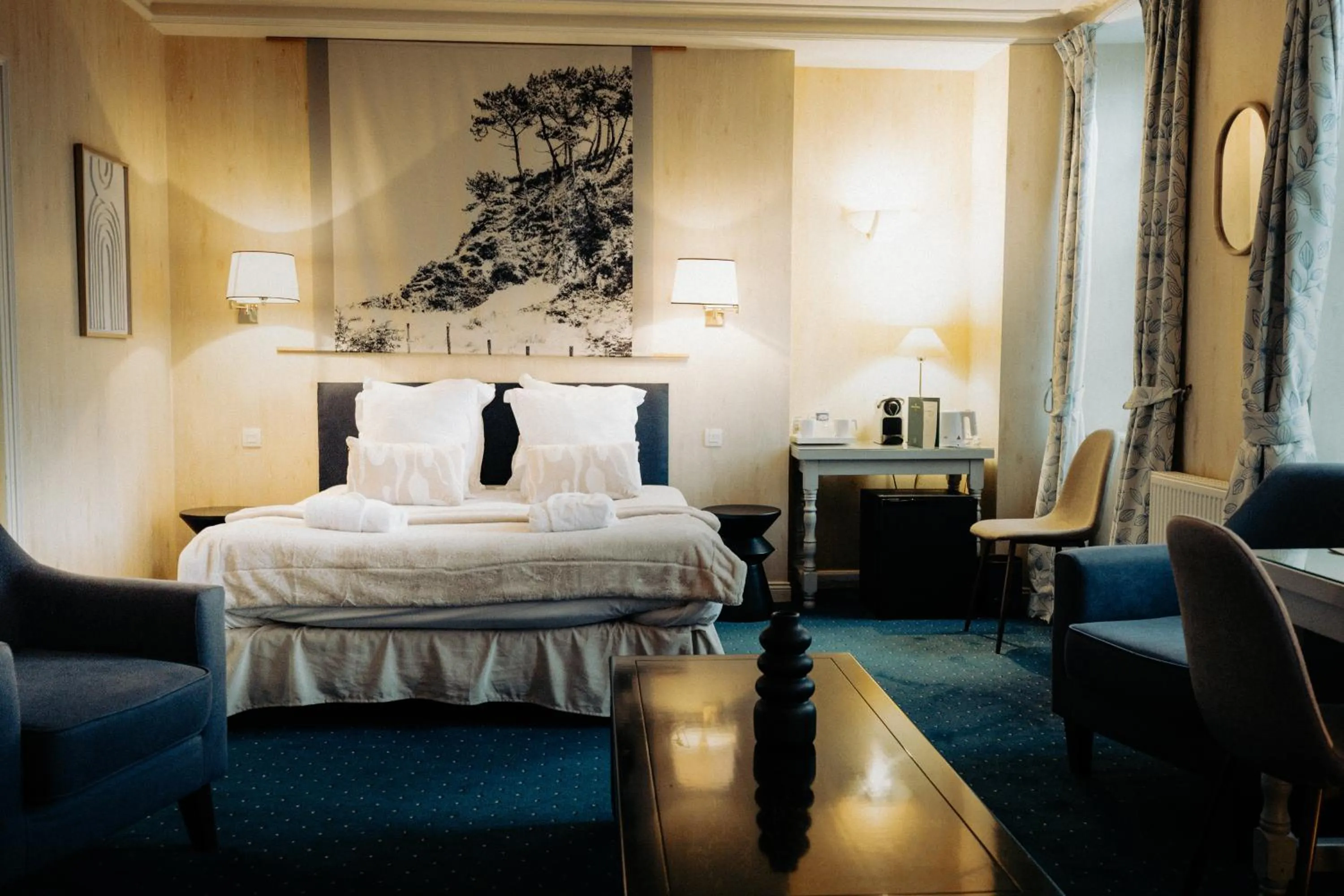 Bed in Hôtel Le D'Avaugour