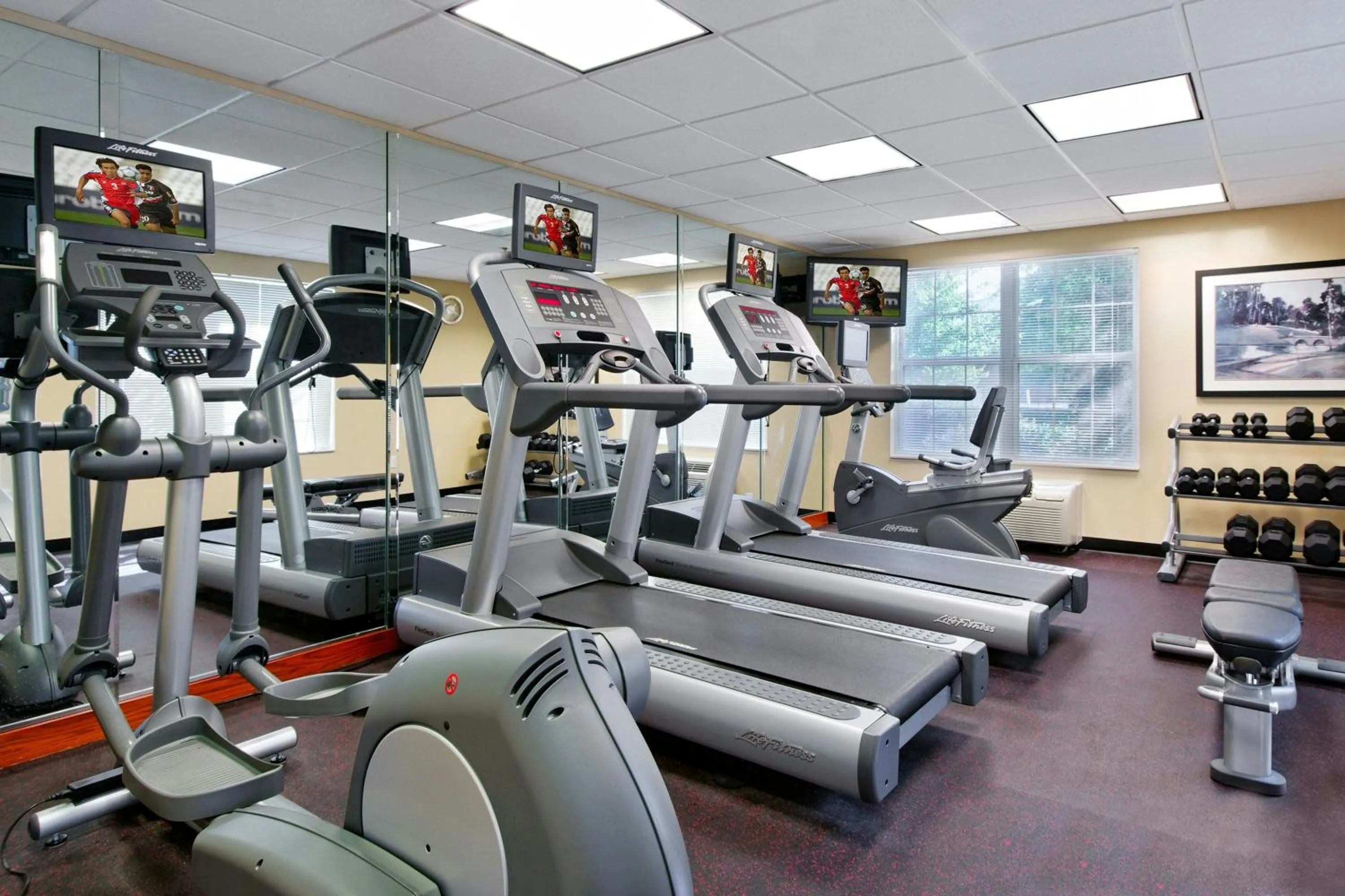Fitness centre/facilities in TownePlace Suites Knoxville Cedar Bluff