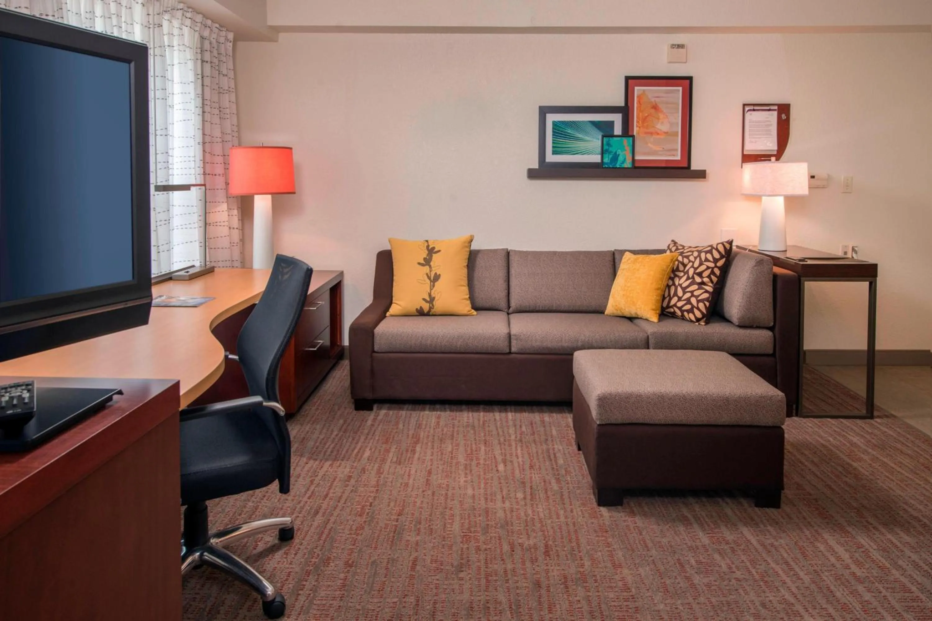 Living room in Residence Inn Frederick