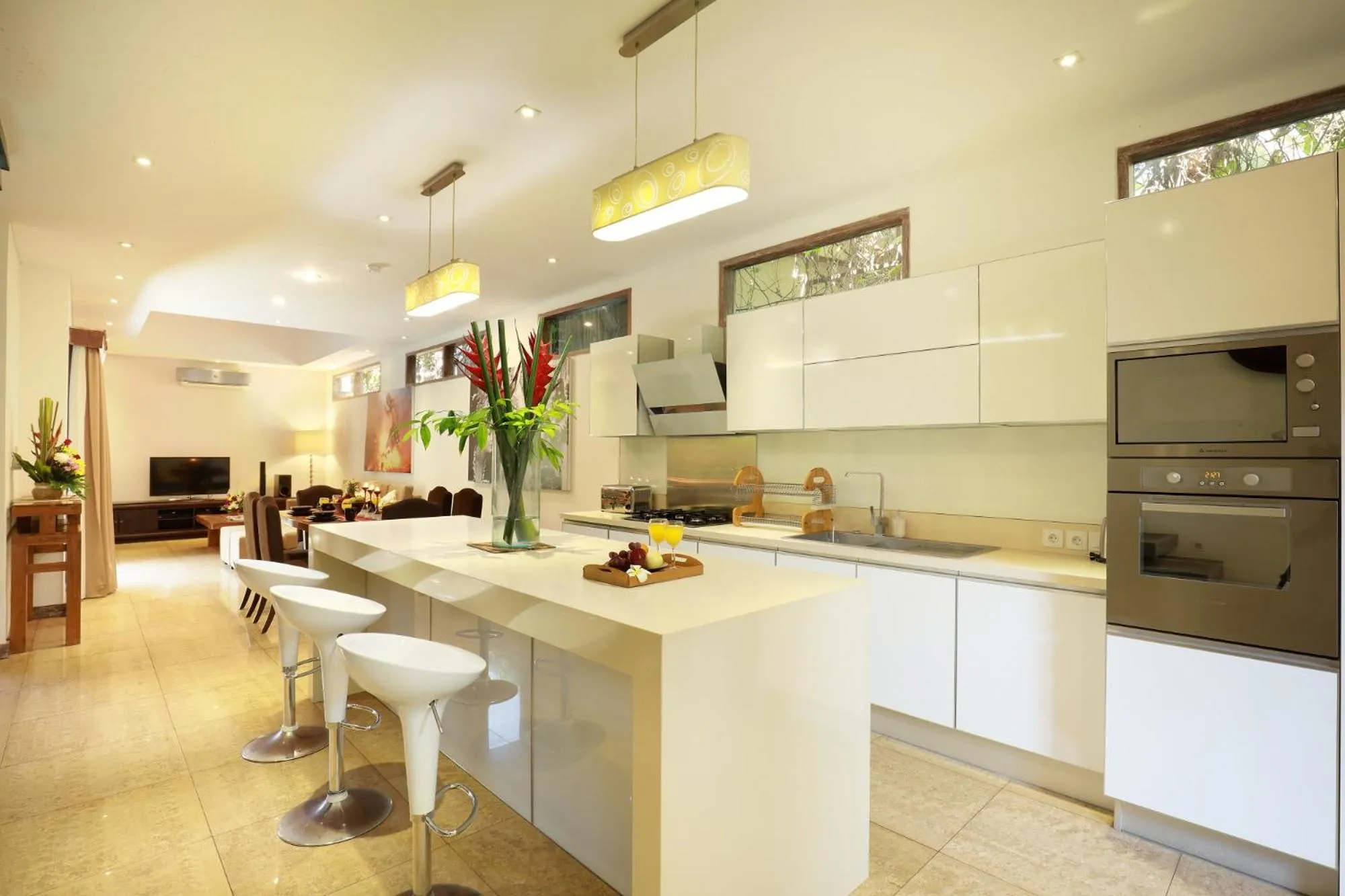 Dining area in Villa The Hotman Paris II Seminyak