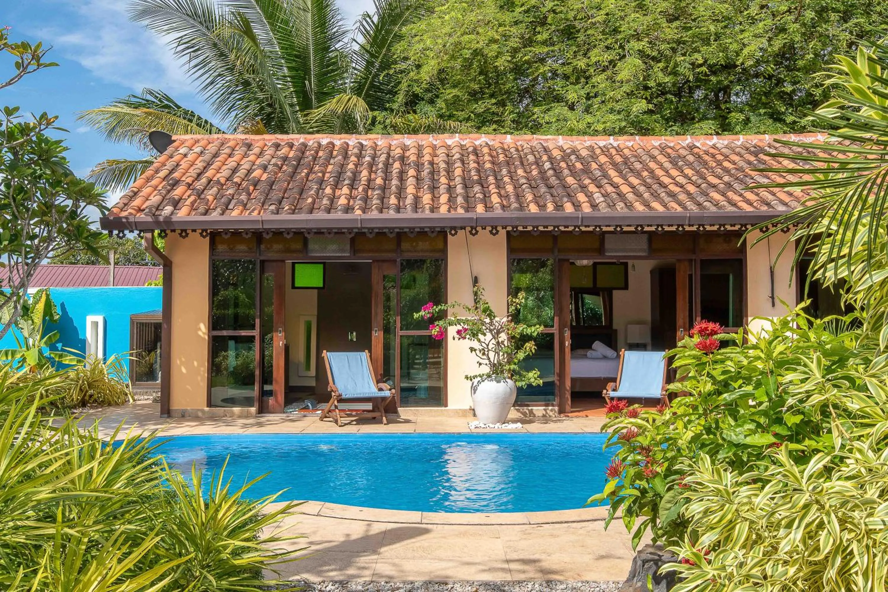 Swimming pool in Limasan Villa Langkawi
