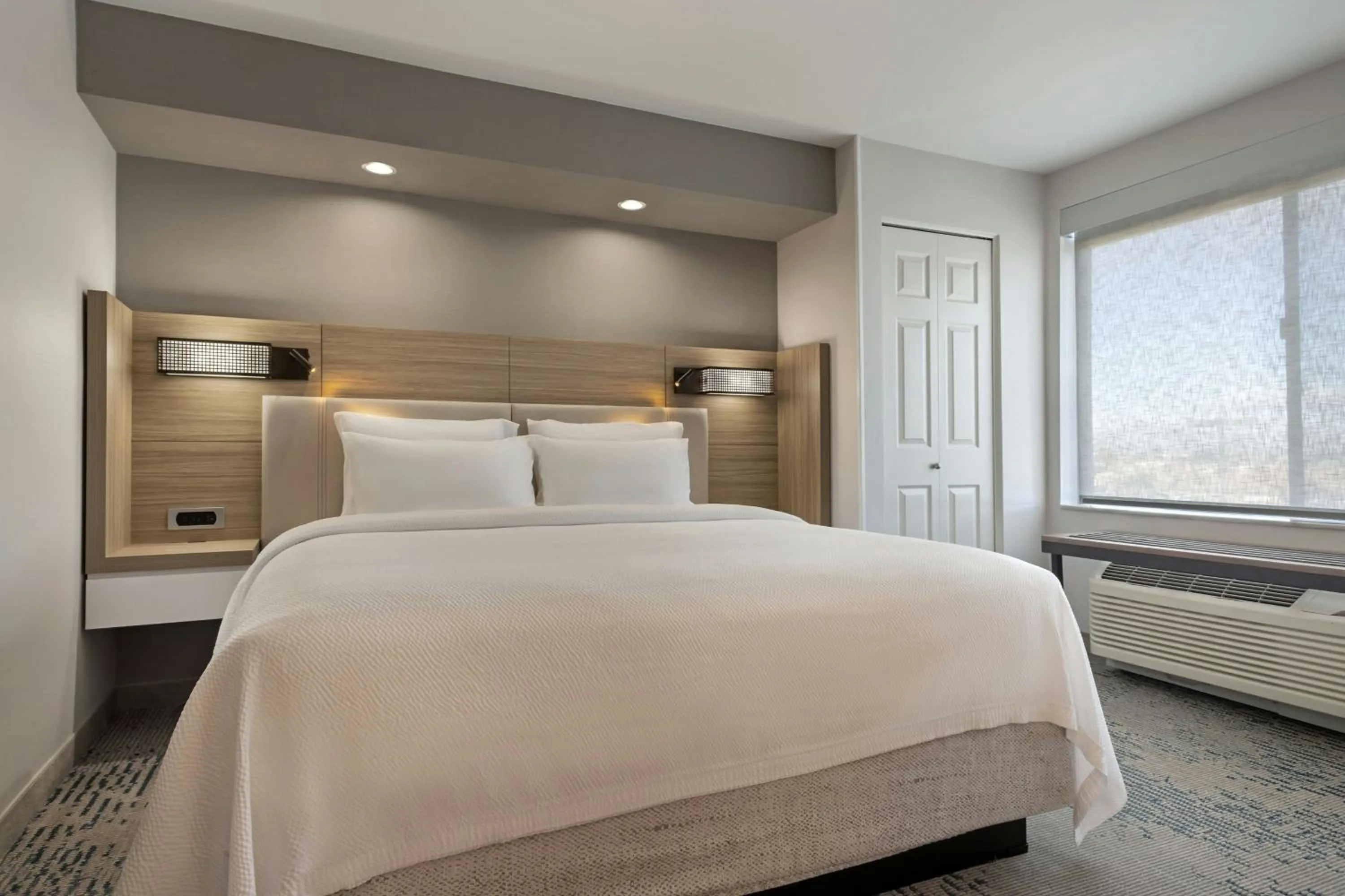 Photo of the whole room, Bed in SpringHill Suites by Marriott Lancaster Palmdale