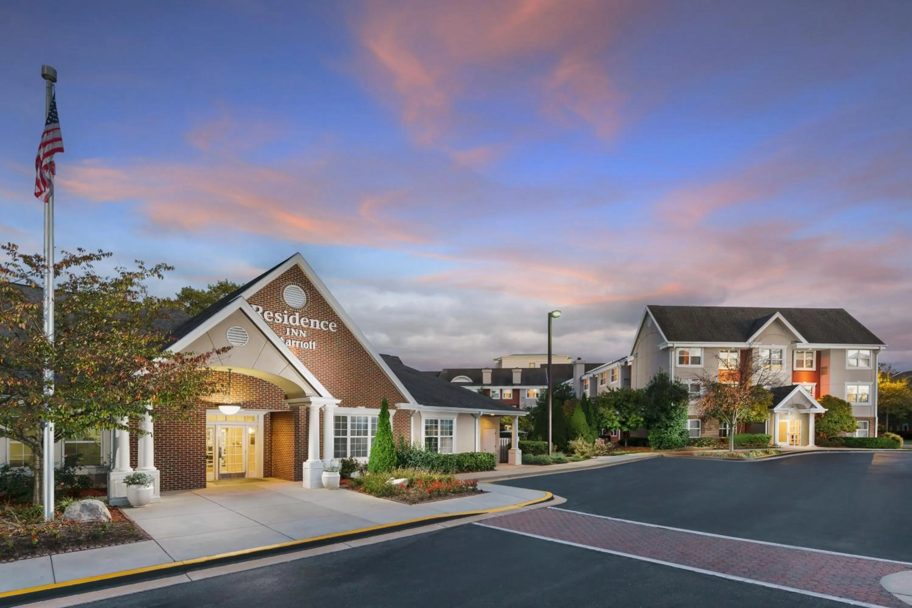 Property building in Residence Inn Gaithersburg Washingtonian Center