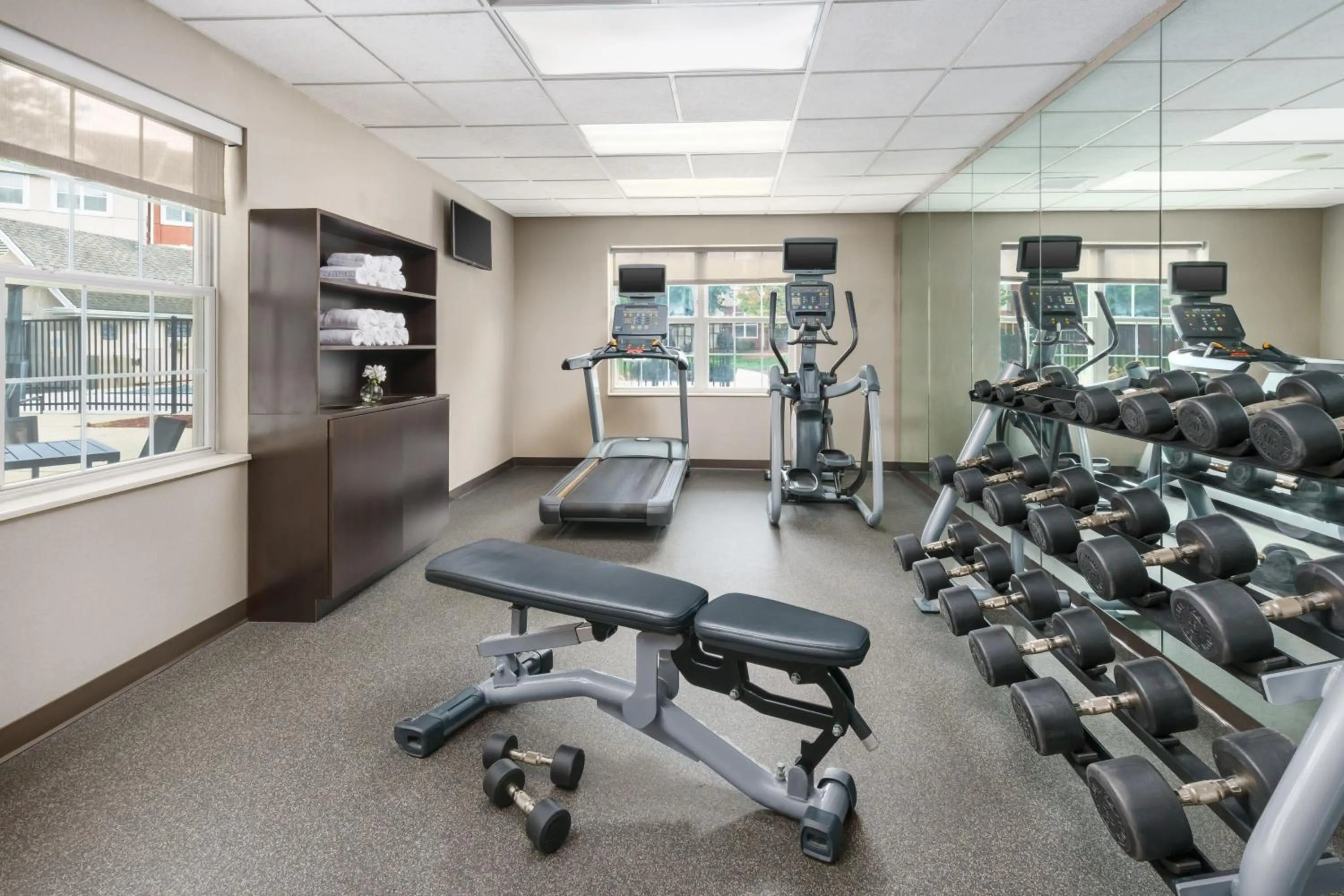 Fitness centre/facilities in Residence Inn Gaithersburg Washingtonian Center