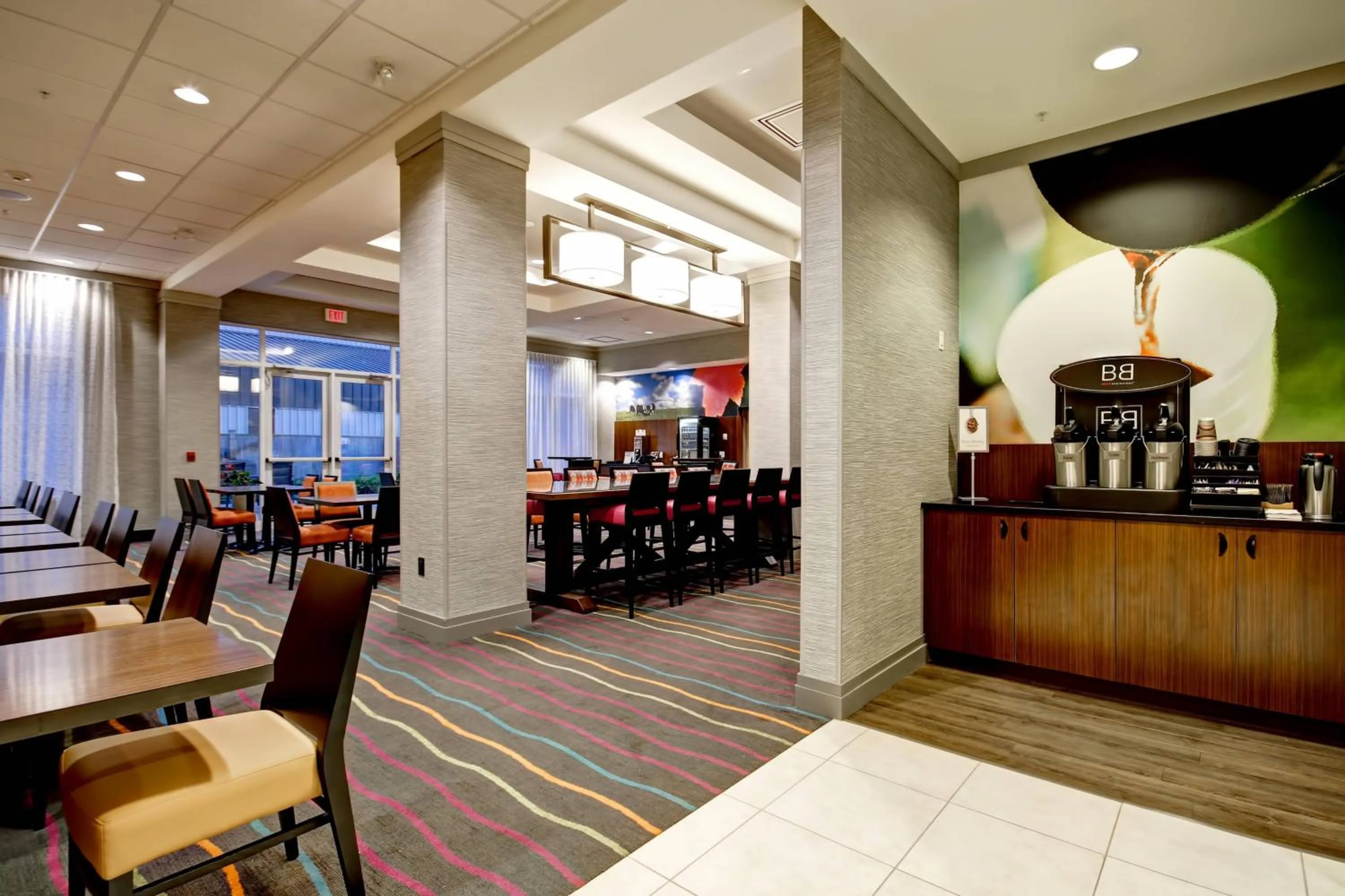 Restaurant/places to eat in Fairfield Inn & Suites by Marriott Guelph
