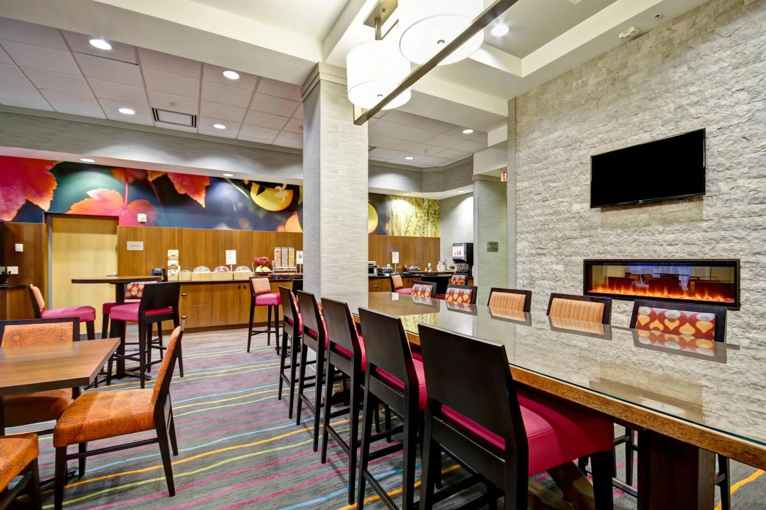 Breakfast in Fairfield Inn & Suites by Marriott Guelph