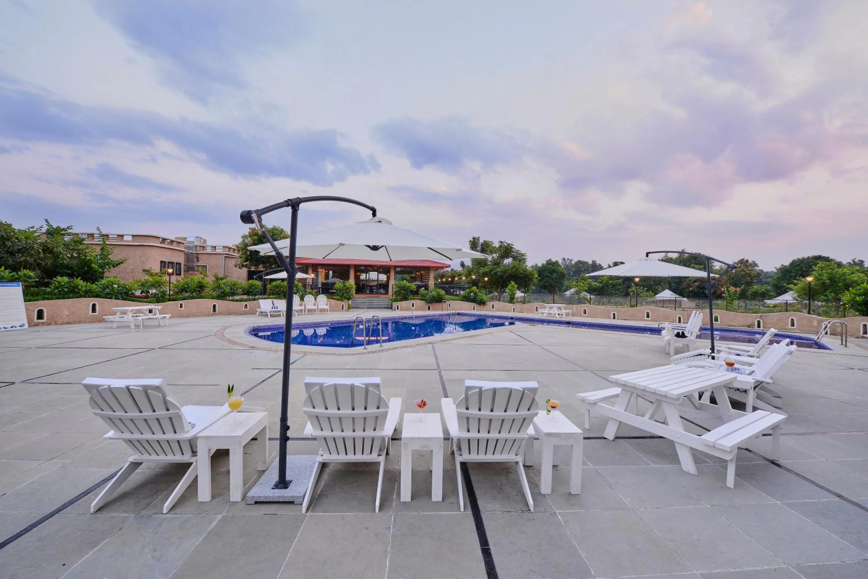 Swimming pool in Sterling Kanha