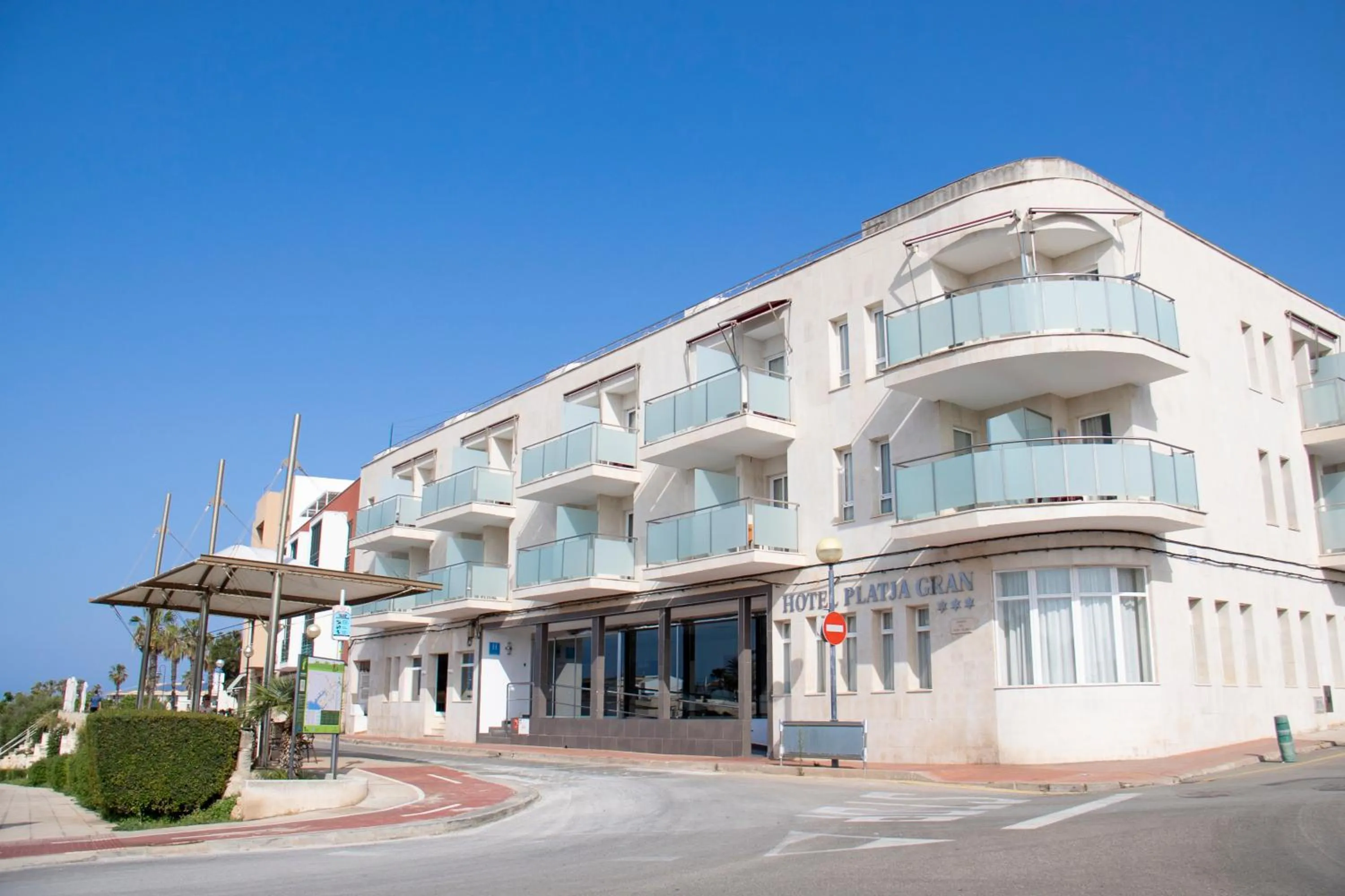 Property building in Grupoandria Hotel Platja Gran