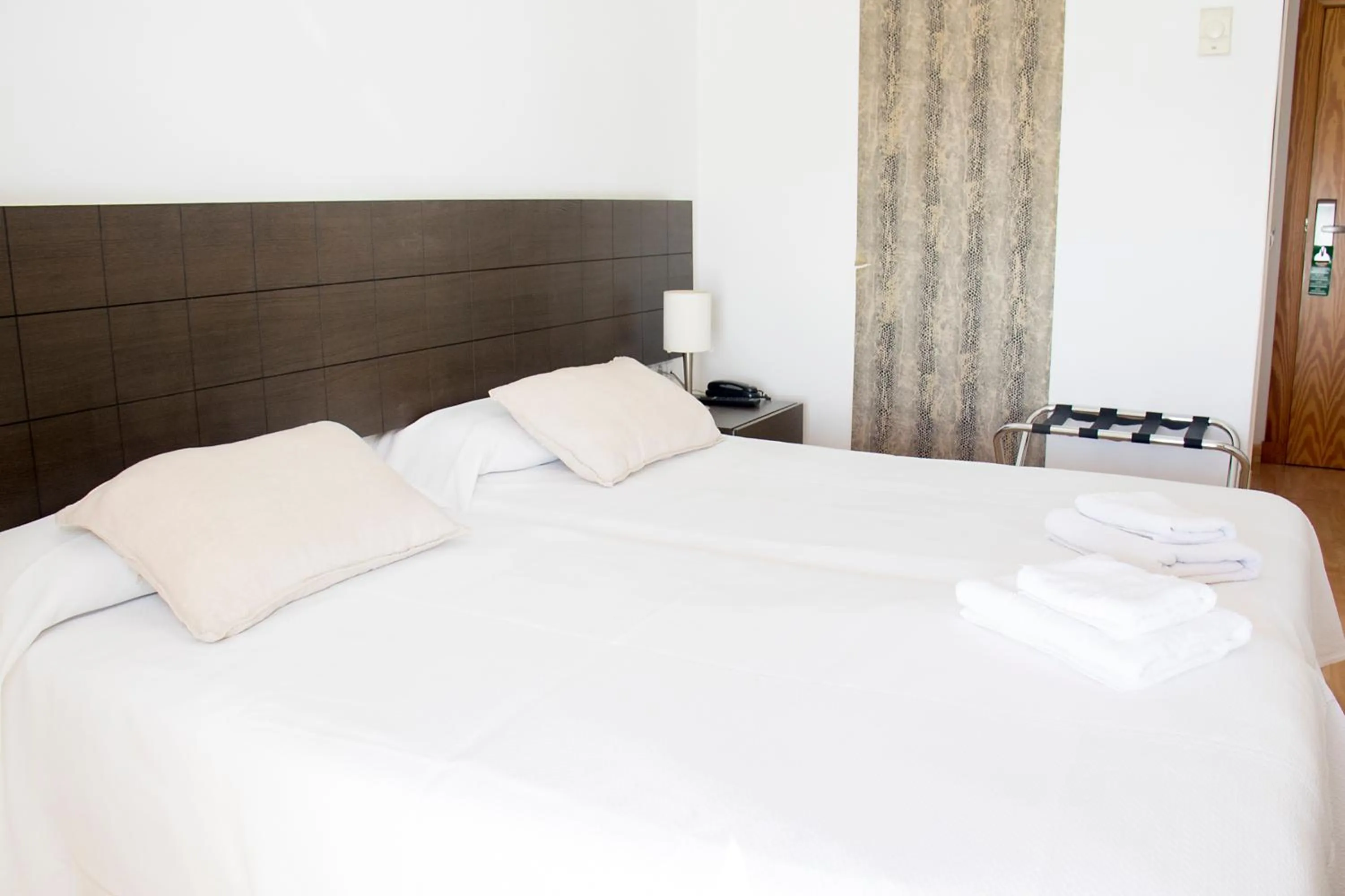 Bedroom, Bed in Grupoandria Hotel Platja Gran