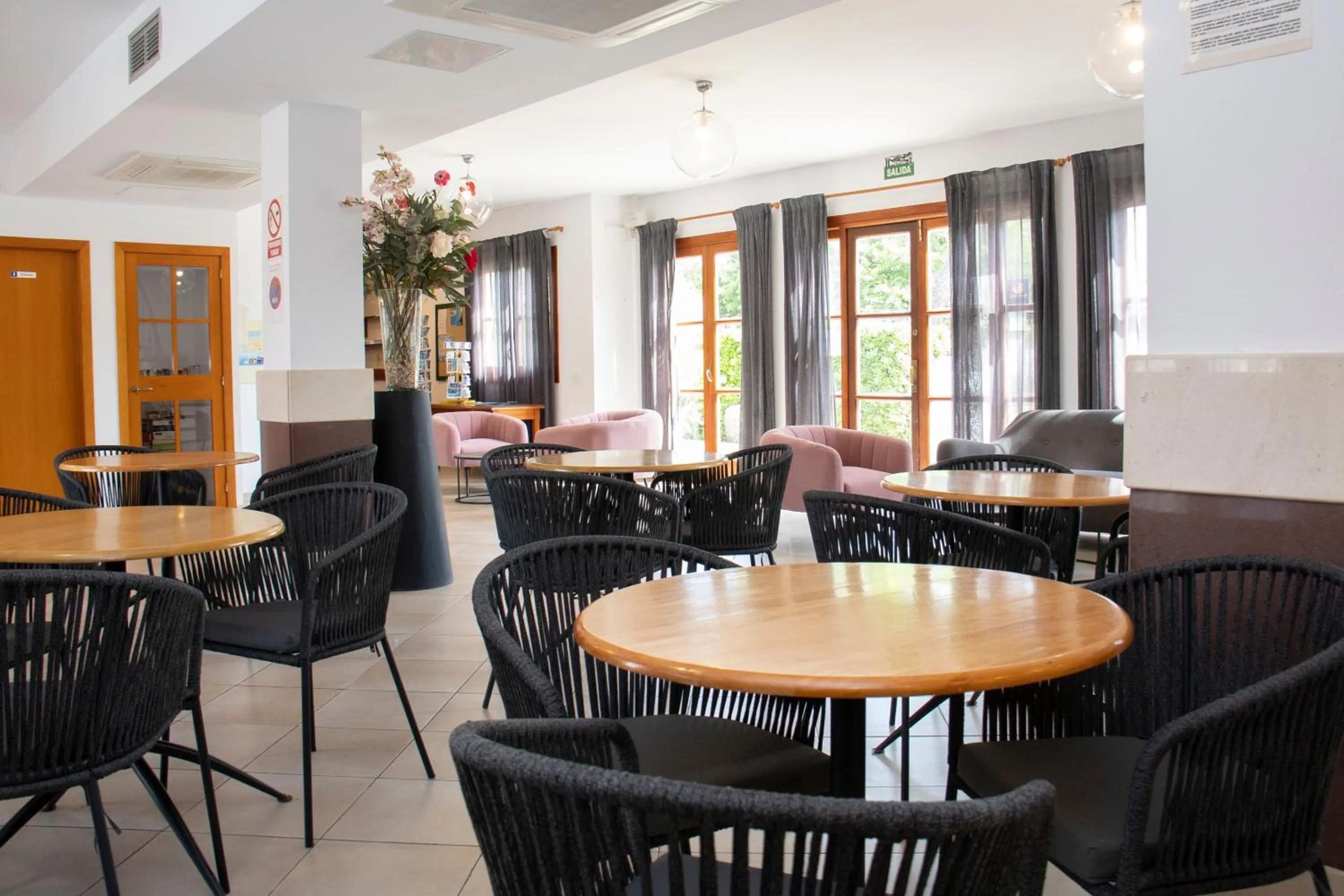 Area and facilities in Grupoandria Aparthotel Club Andria