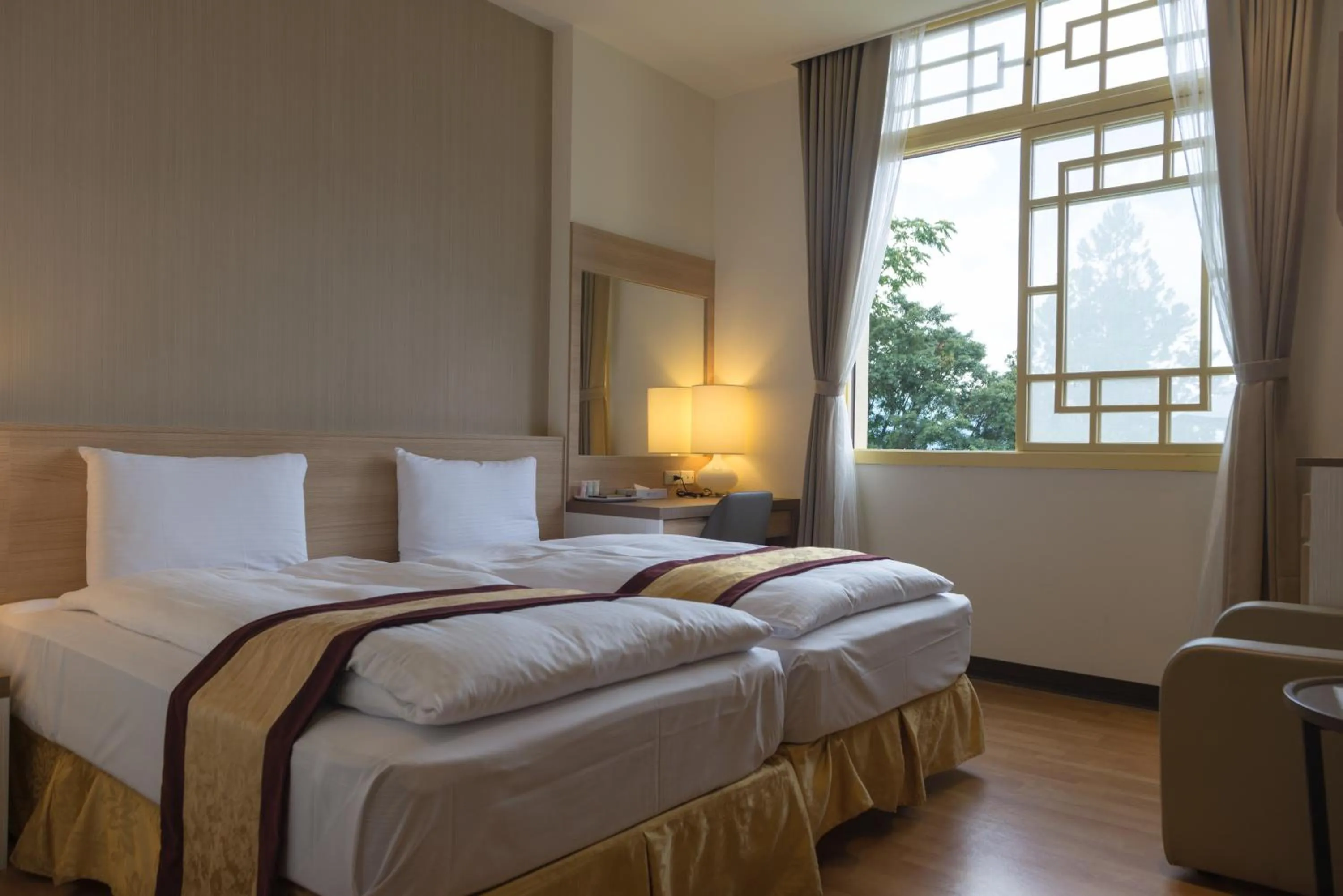 Bed in Lishan Guest House
