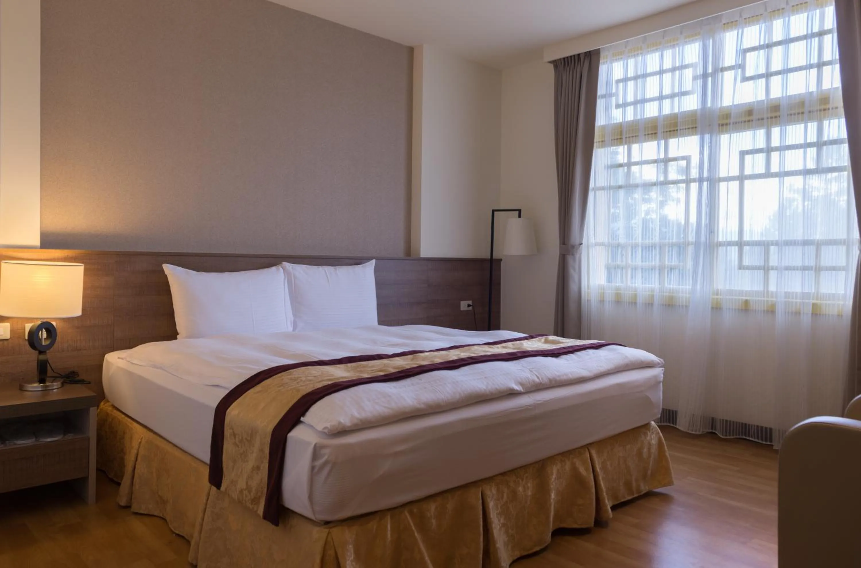 Bedroom, Bed in Lishan Guest House