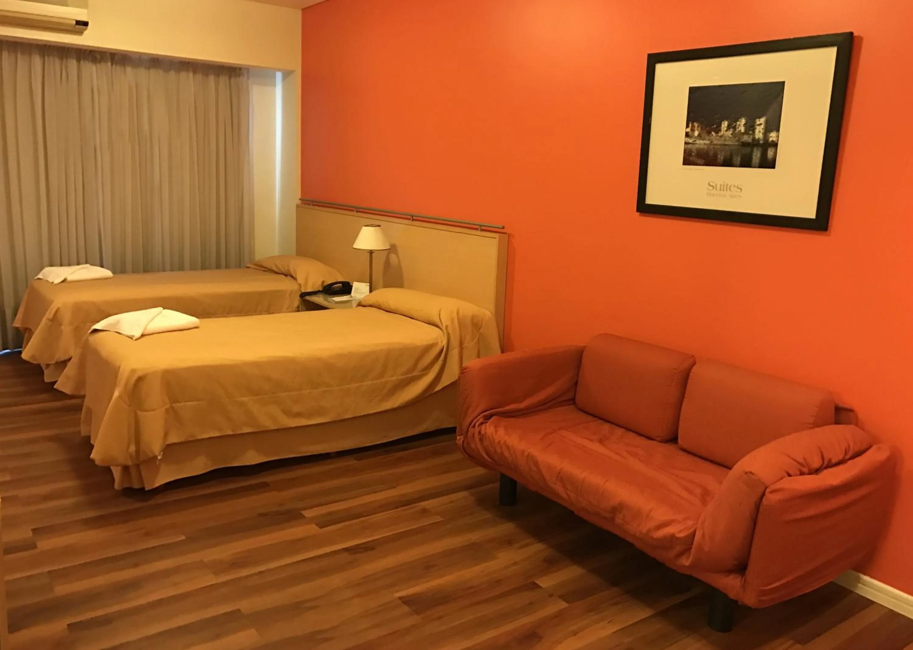 Photo of the whole room, Bed in Intersur Suites