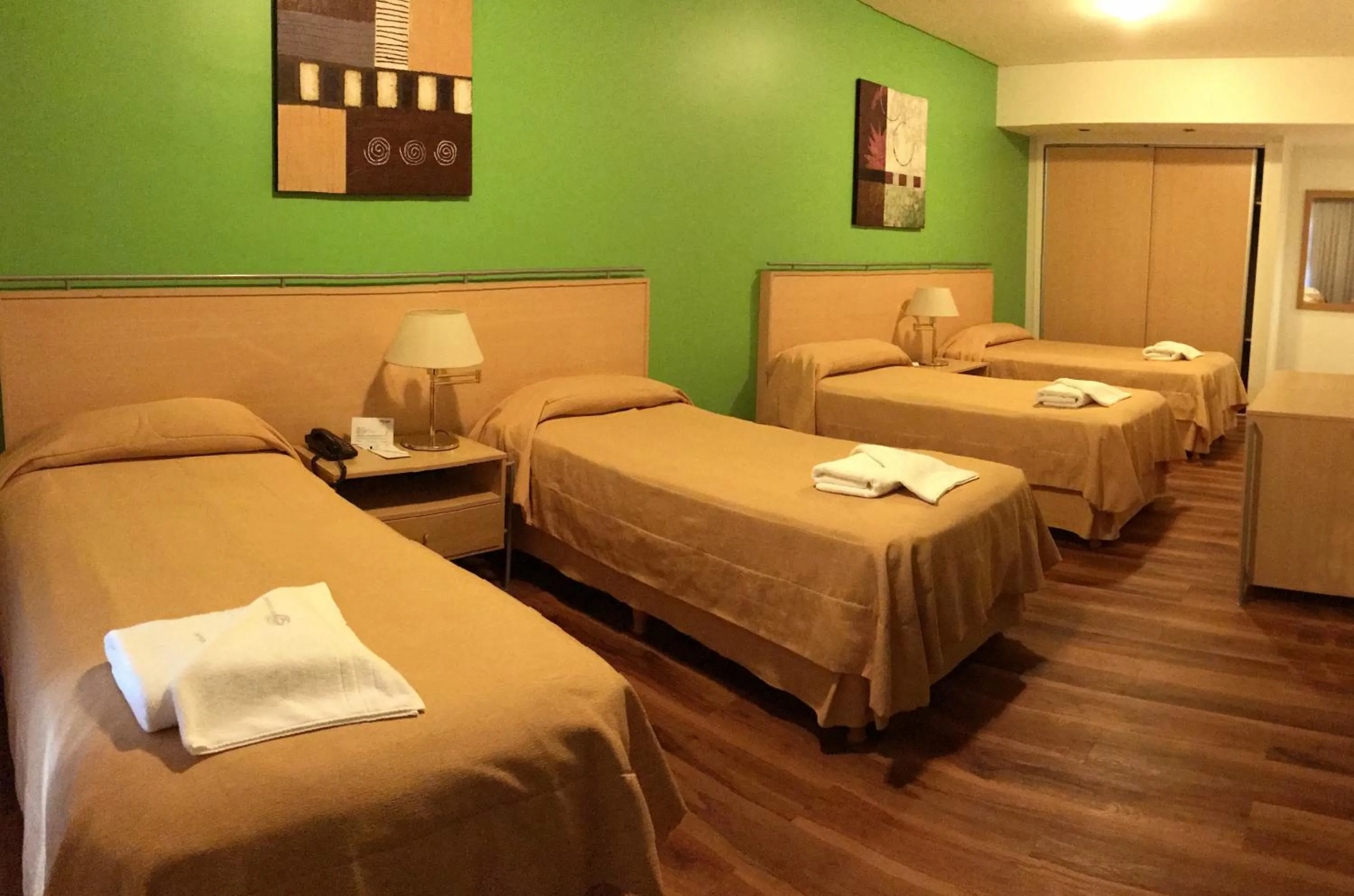 Photo of the whole room, Bed in Intersur Suites