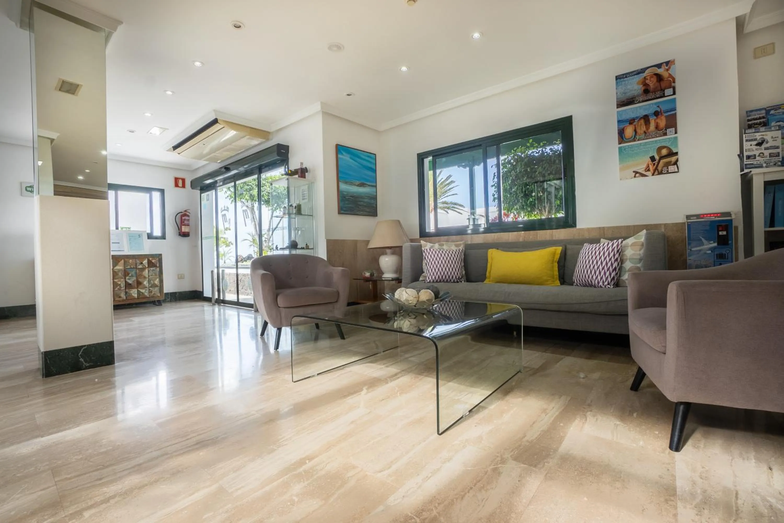 Living room in Apartamentos Moraña