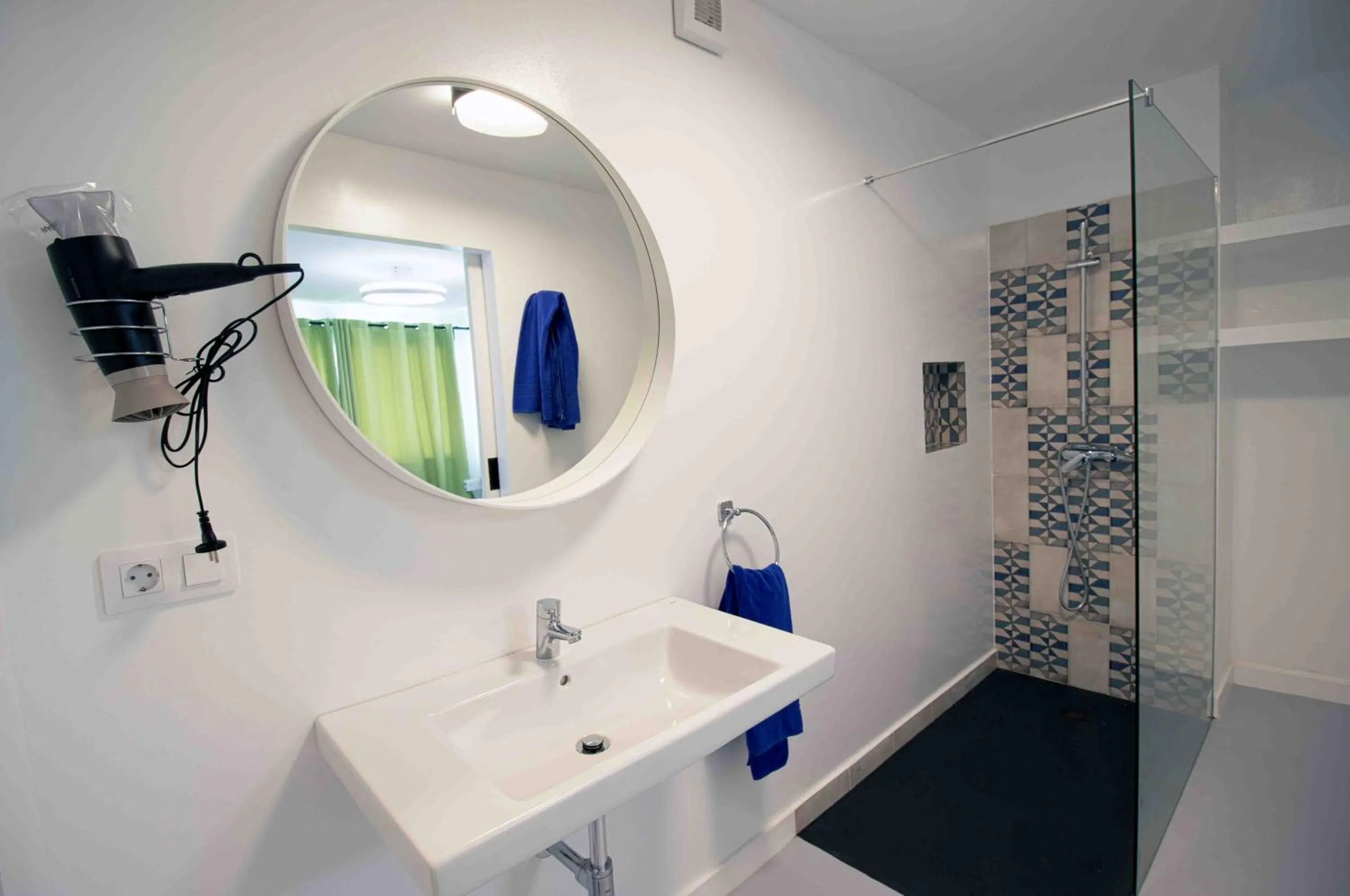 Bathroom in Apartamentos Moraña