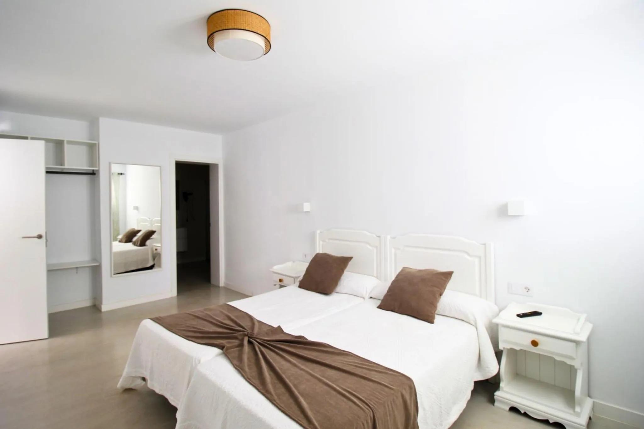 Bedroom, Bed in Apartamentos Moraña