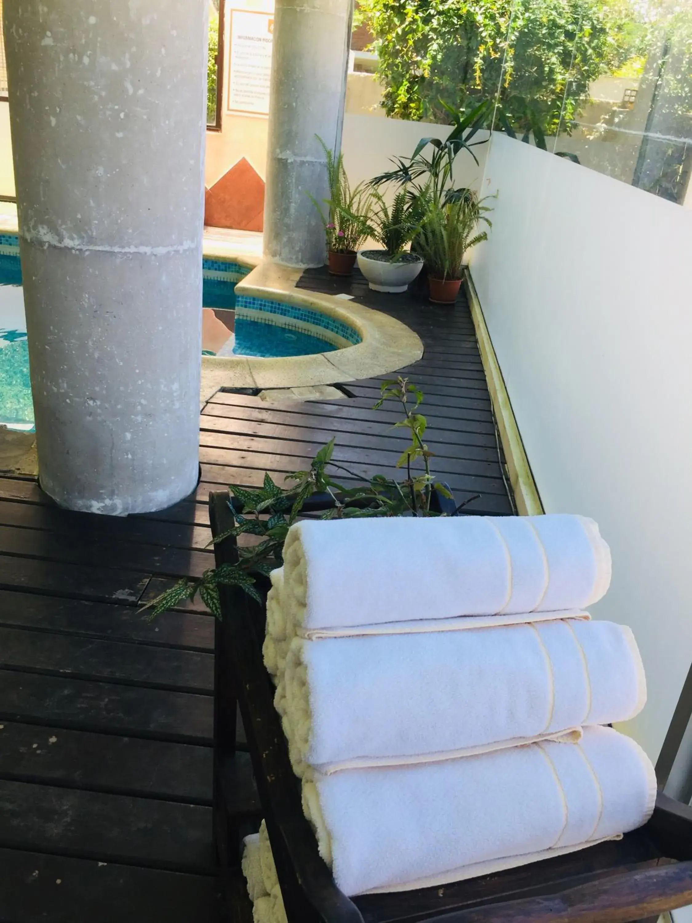 Swimming pool in San Remo Punta Hotel Swimming pool in San Remo Punta Hotel