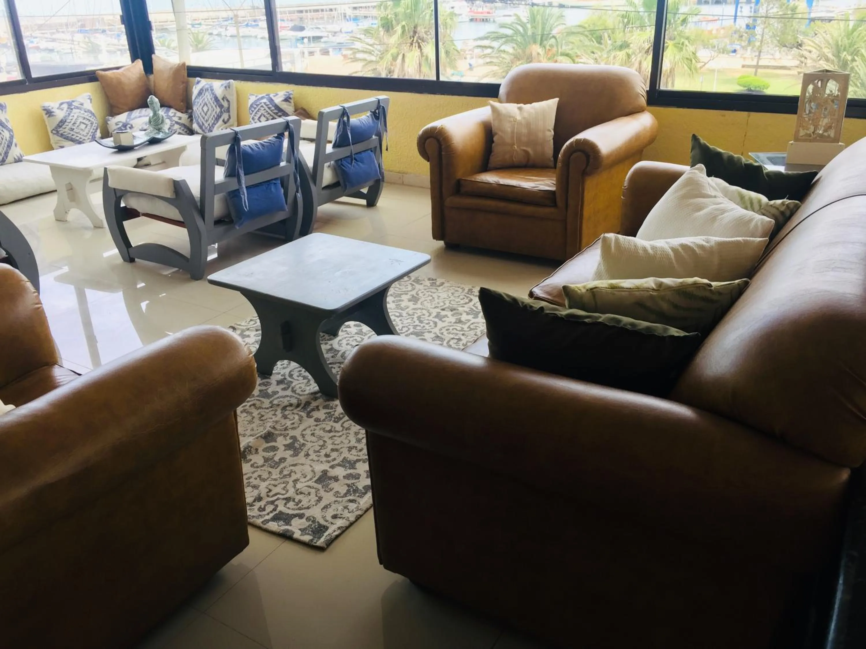 Living room in San Remo Terrazas Hotel