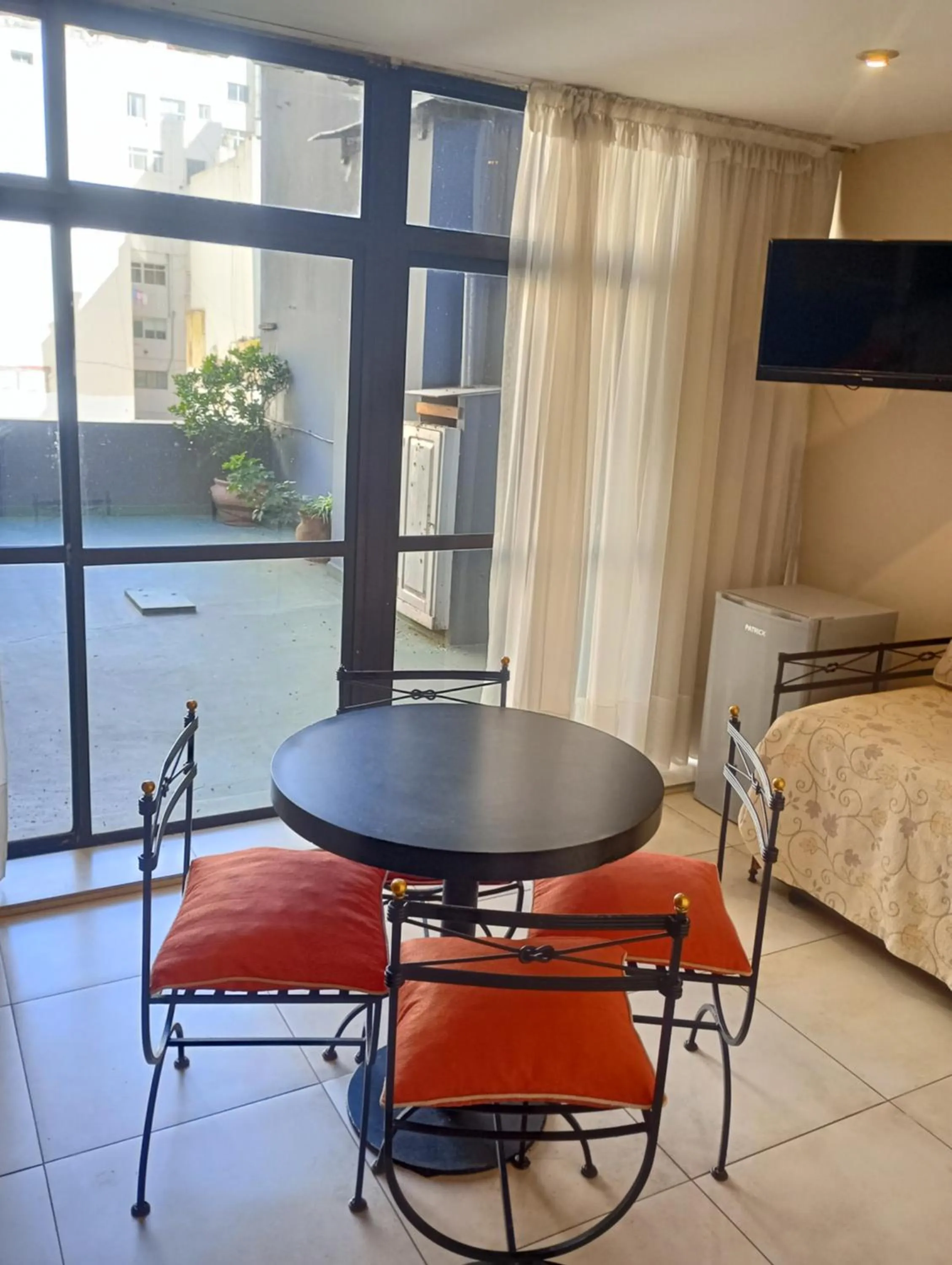 Balcony/Terrace, Bed in Maison Apart Hotel