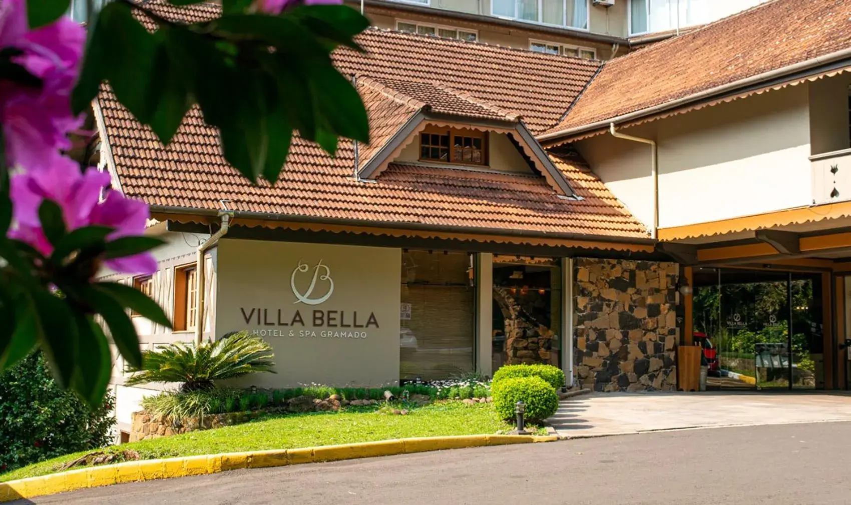 Property building in Villa Bella Hotel & SPA Gramado Property building in Villa Bella Hotel & SPA Gramado