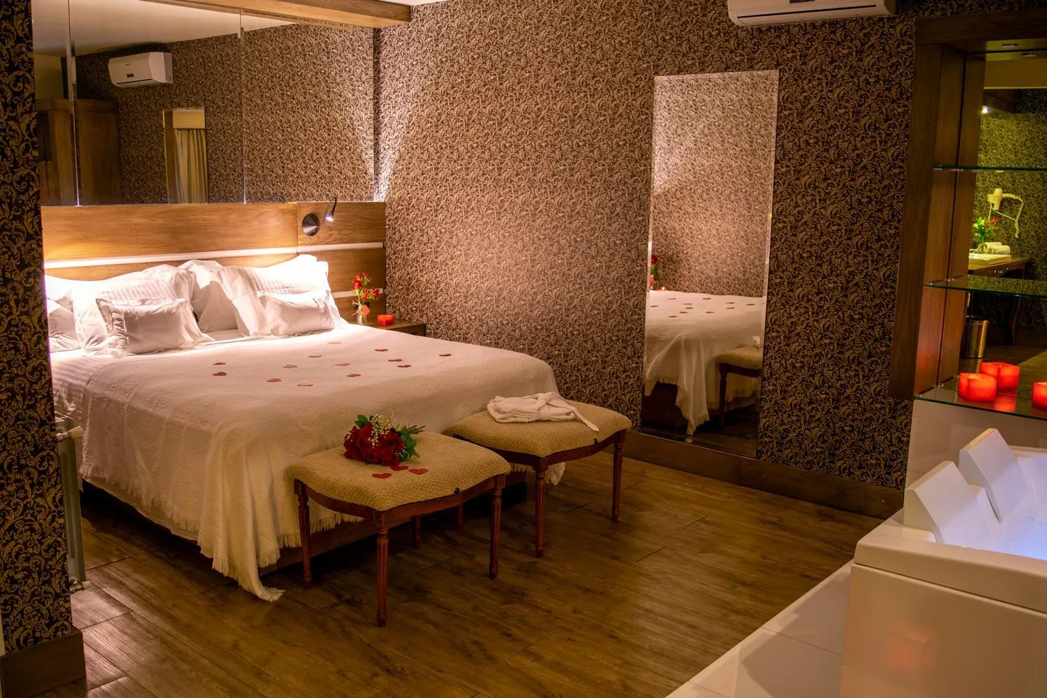 Photo of the whole room, Bed in Villa Bella Hotel & SPA Gramado