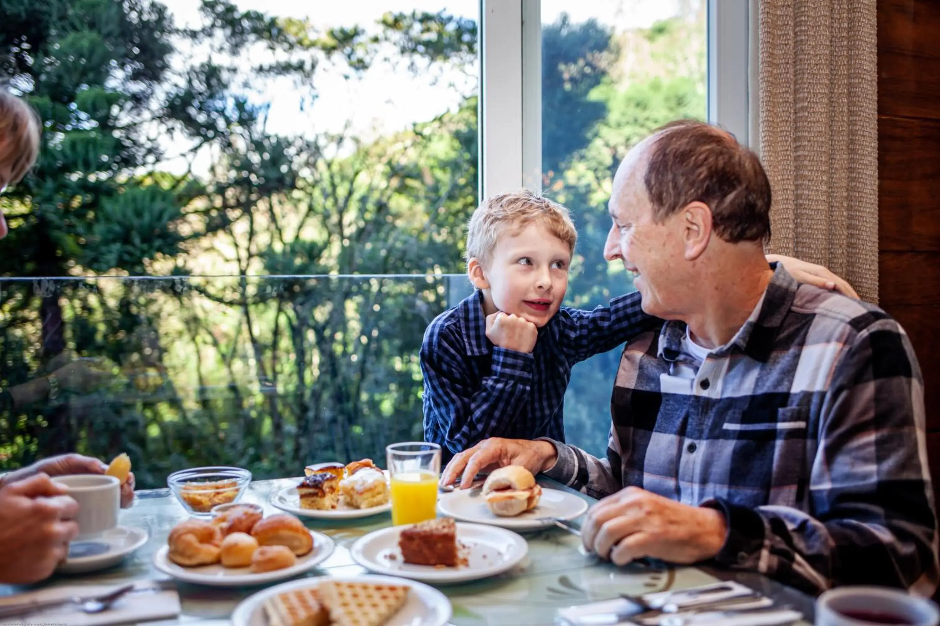 Breakfast in Villa Bella Hotel & SPA Gramado Breakfast in Villa Bella Hotel & SPA Gramado