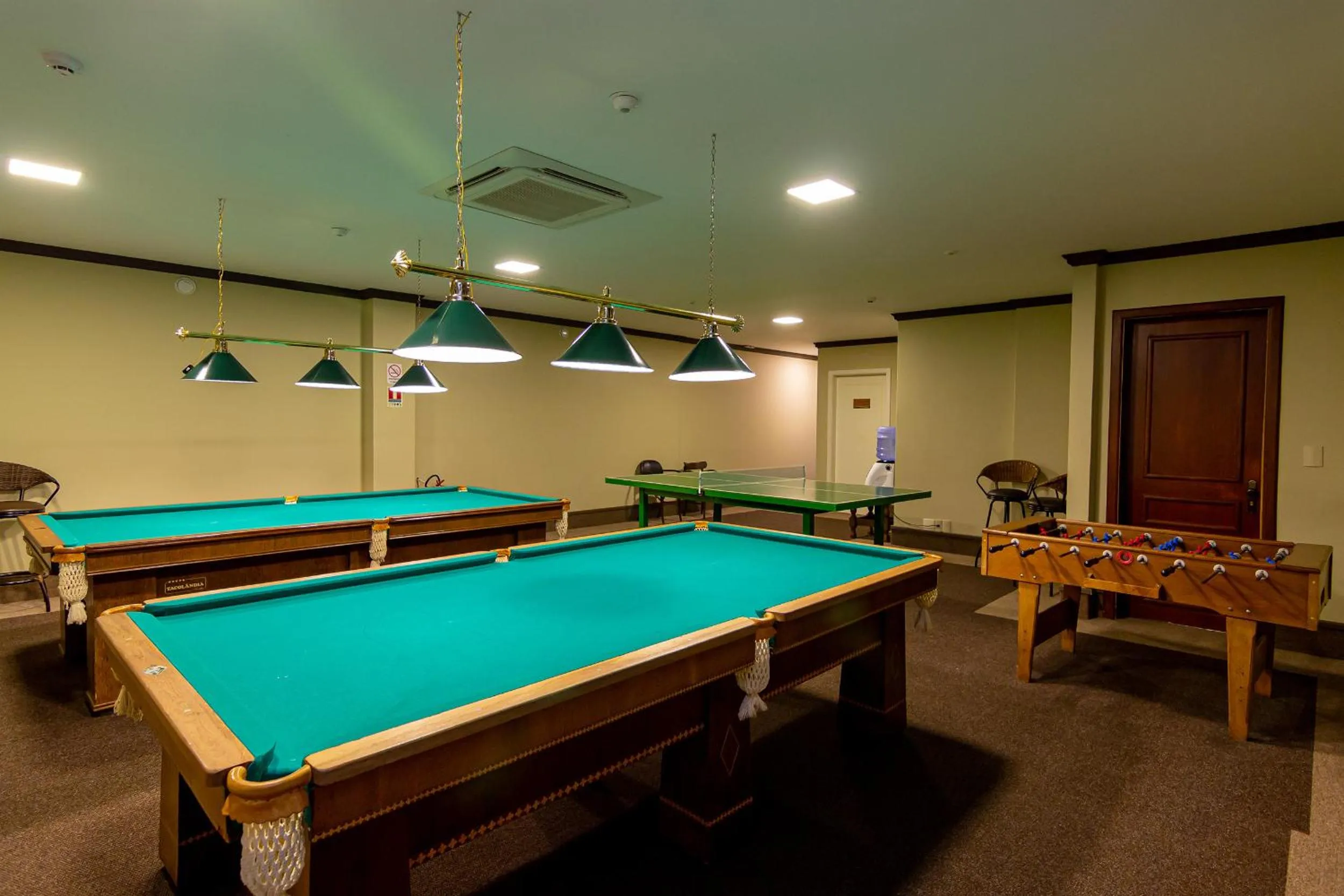 Billiard in Villa Bella Hotel & SPA Gramado