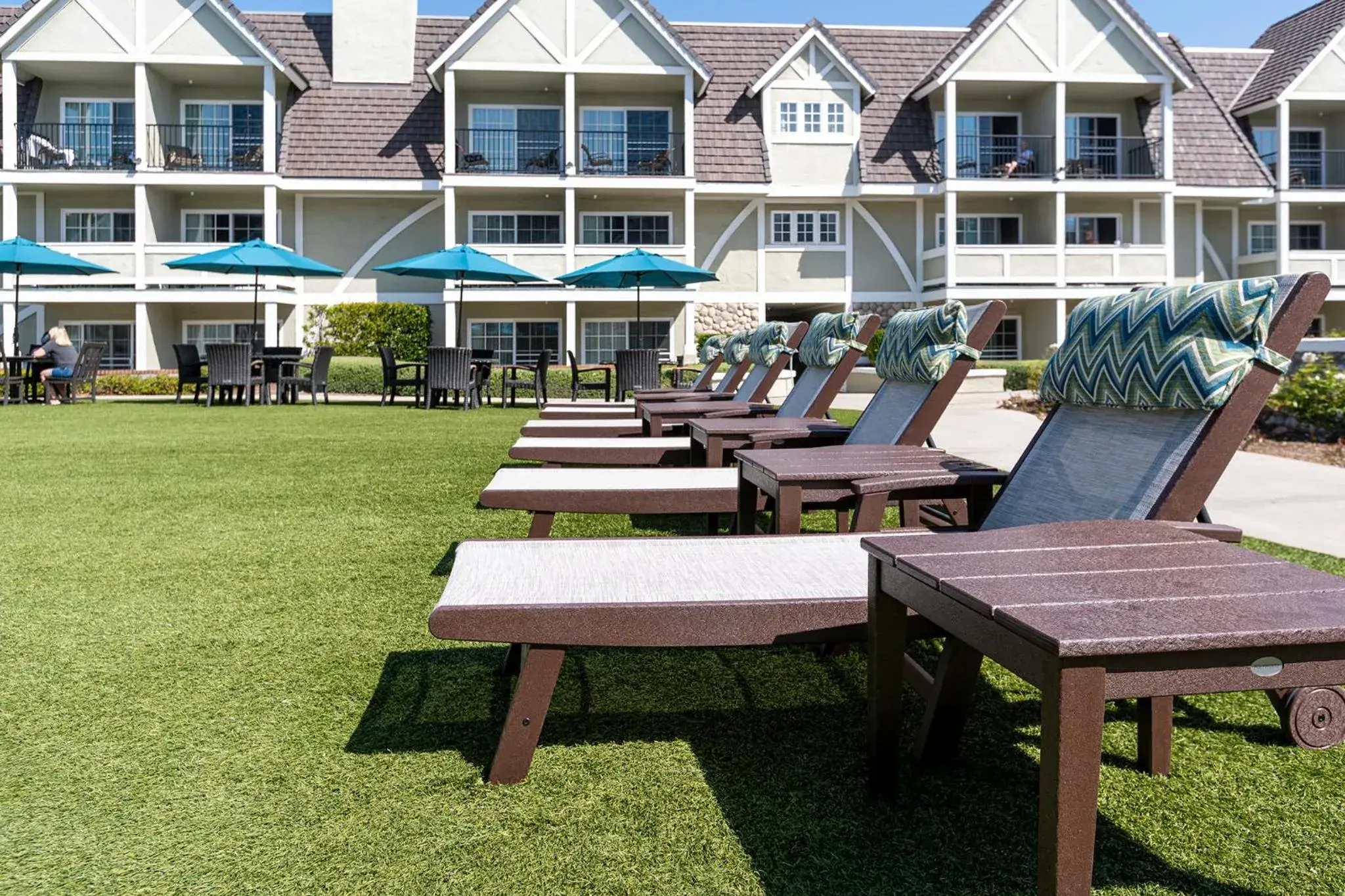 sunbed in Carlsbad Inn Beach Resort sunbed in Carlsbad Inn Beach Resort