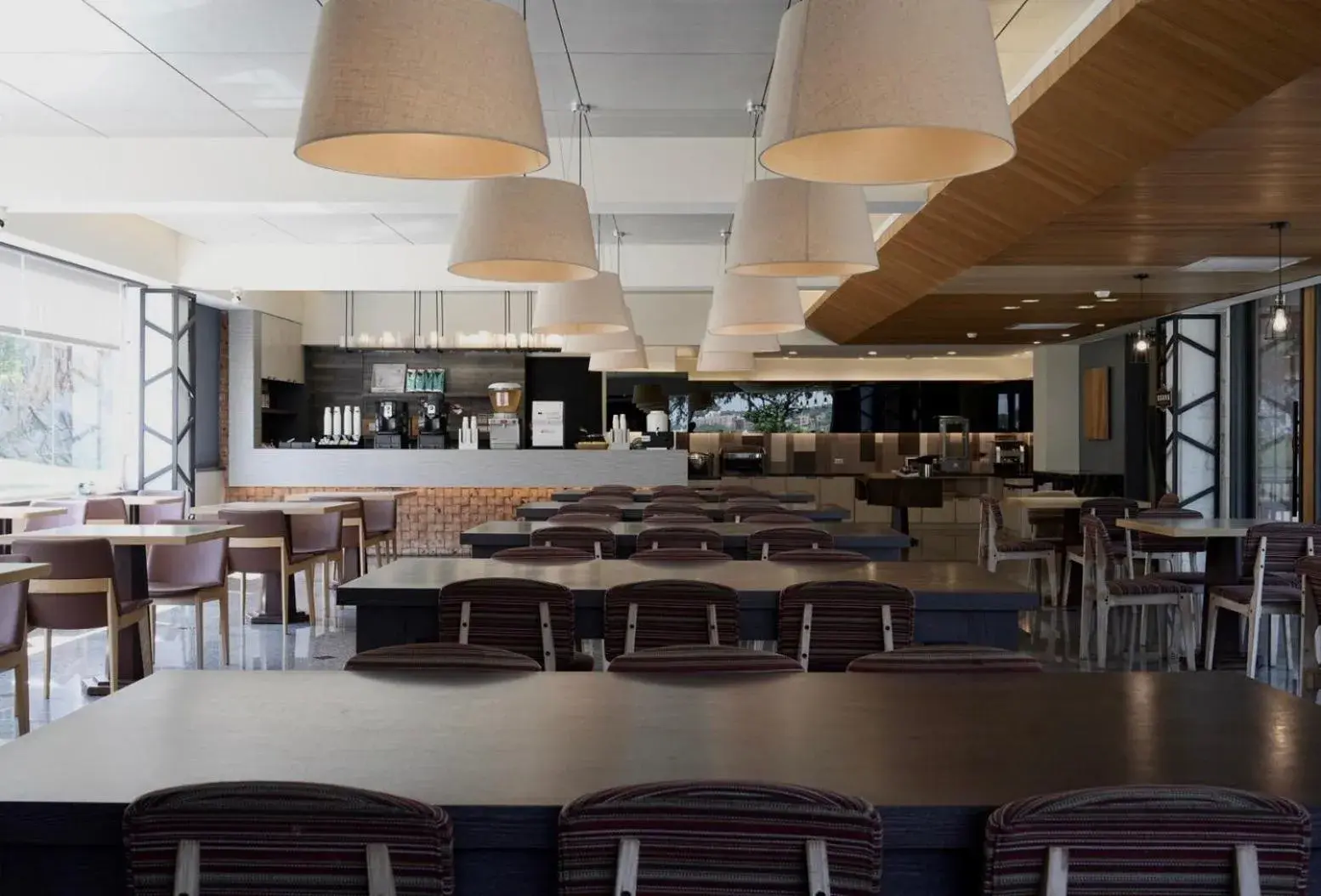 Restaurant/places to eat in Haifu Garden Hotel Restaurant/places to eat in Haifu Garden Hotel