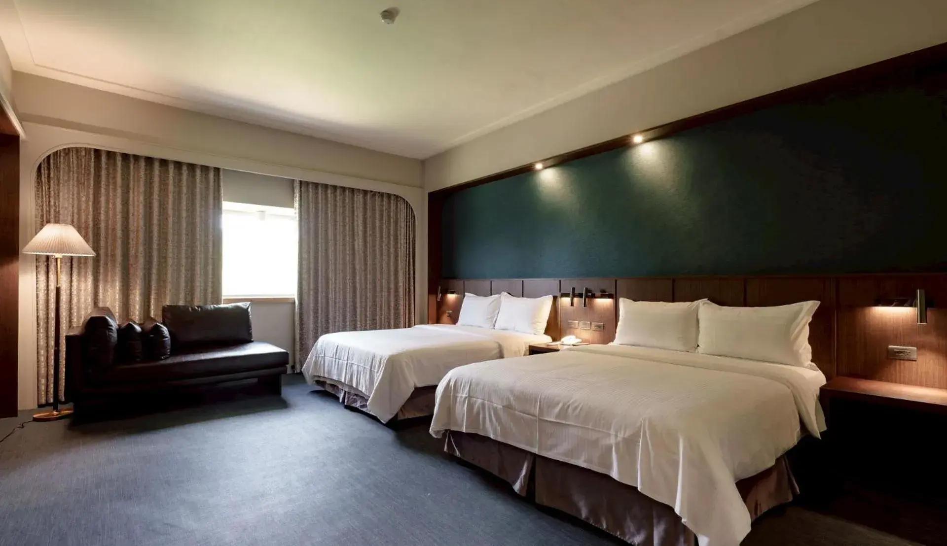 Standard Quadruple Room in Haifu Garden Hotel Standard Quadruple Room in Haifu Garden Hotel