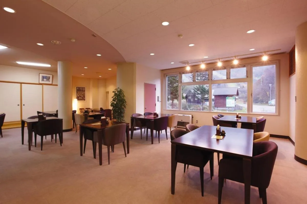 Restaurant/places to eat in Kurplaza Pirika