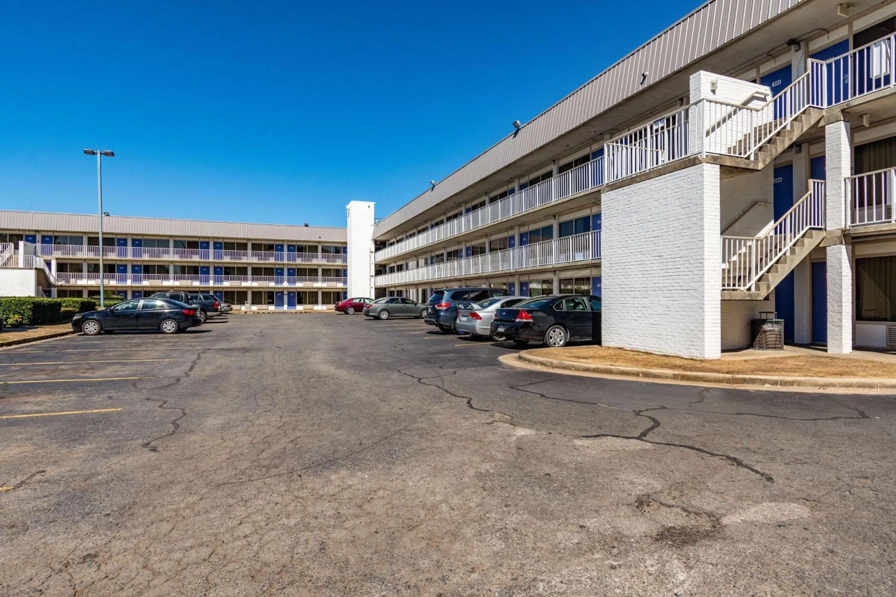 Property building in Motel 6-Little Rock, AR - West