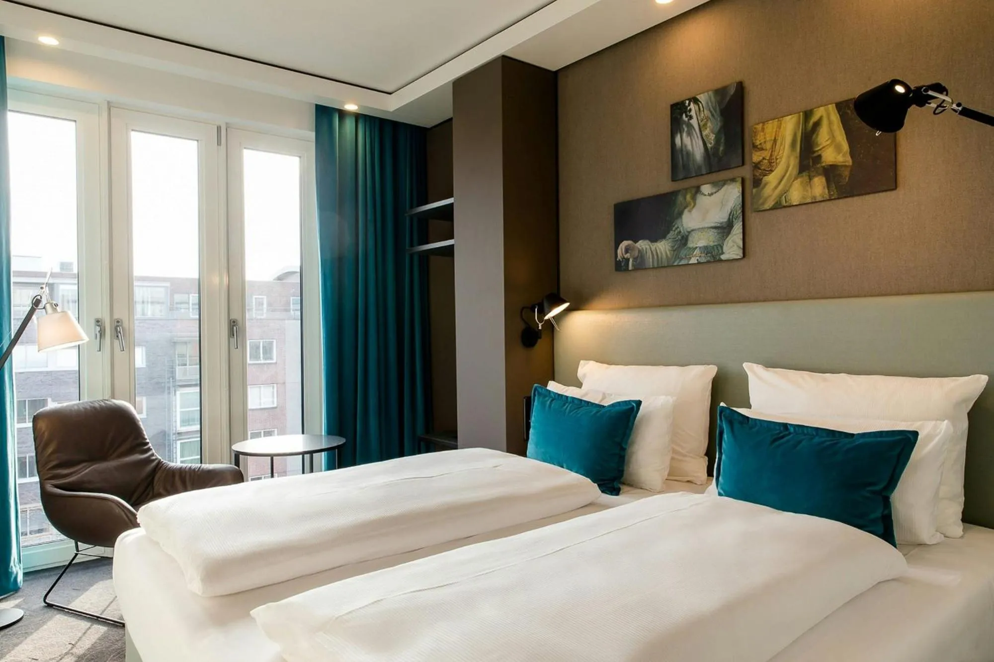Photo of the whole room, Bed in Motel One Amsterdam-Waterlooplein