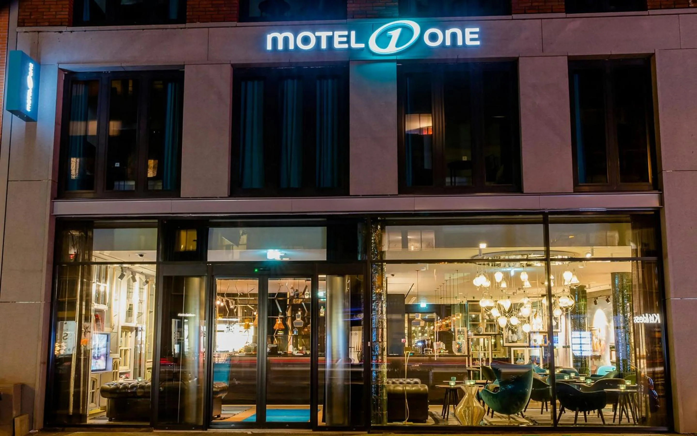 Facade/entrance in Motel One Amsterdam-Waterlooplein