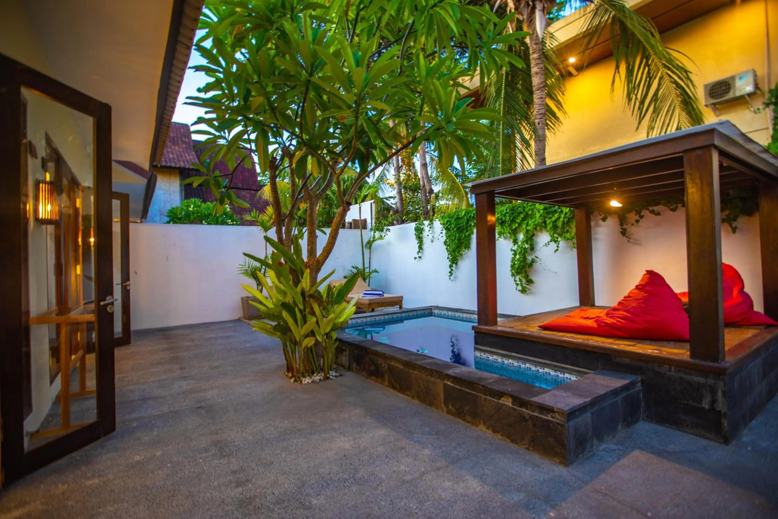 Patio in Gili Sands Hotel & Bar