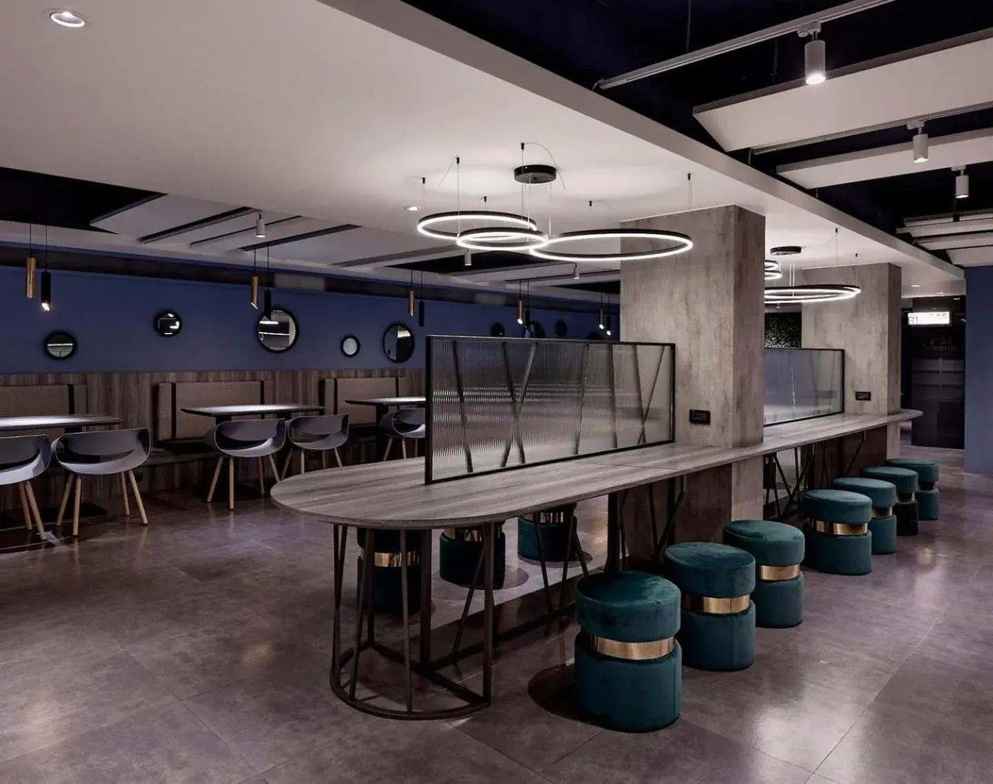 Restaurant/places to eat in Hai Fu Hotel & Suites Restaurant/places to eat in Hai Fu Hotel & Suites