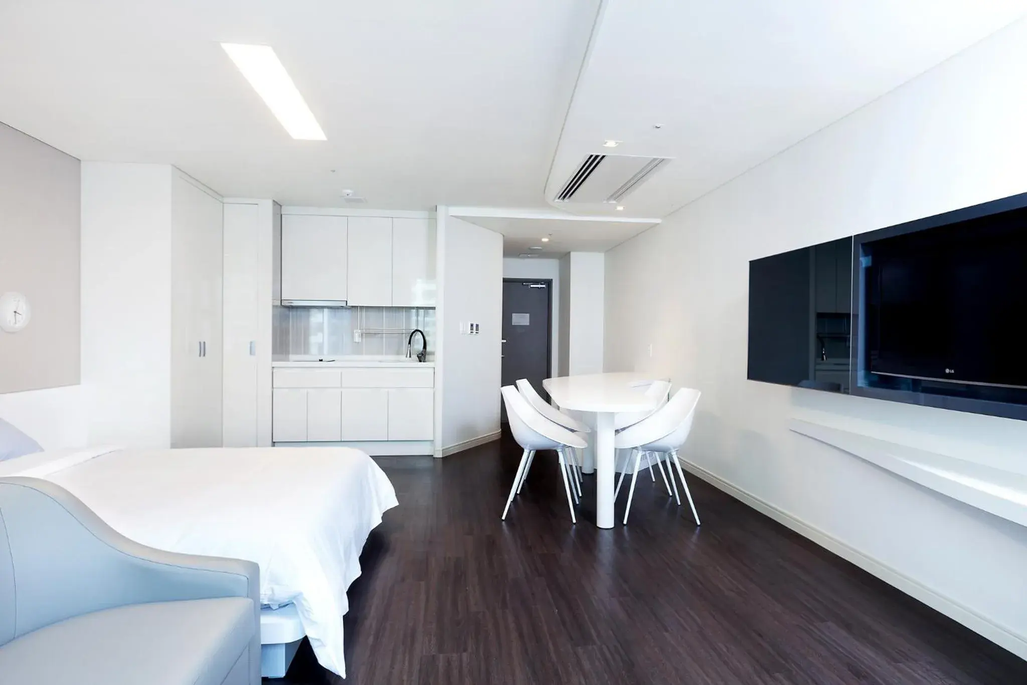 Photo of the whole room in Hanwha Resort Haeundae Photo of the whole room in Hanwha Resort Haeundae