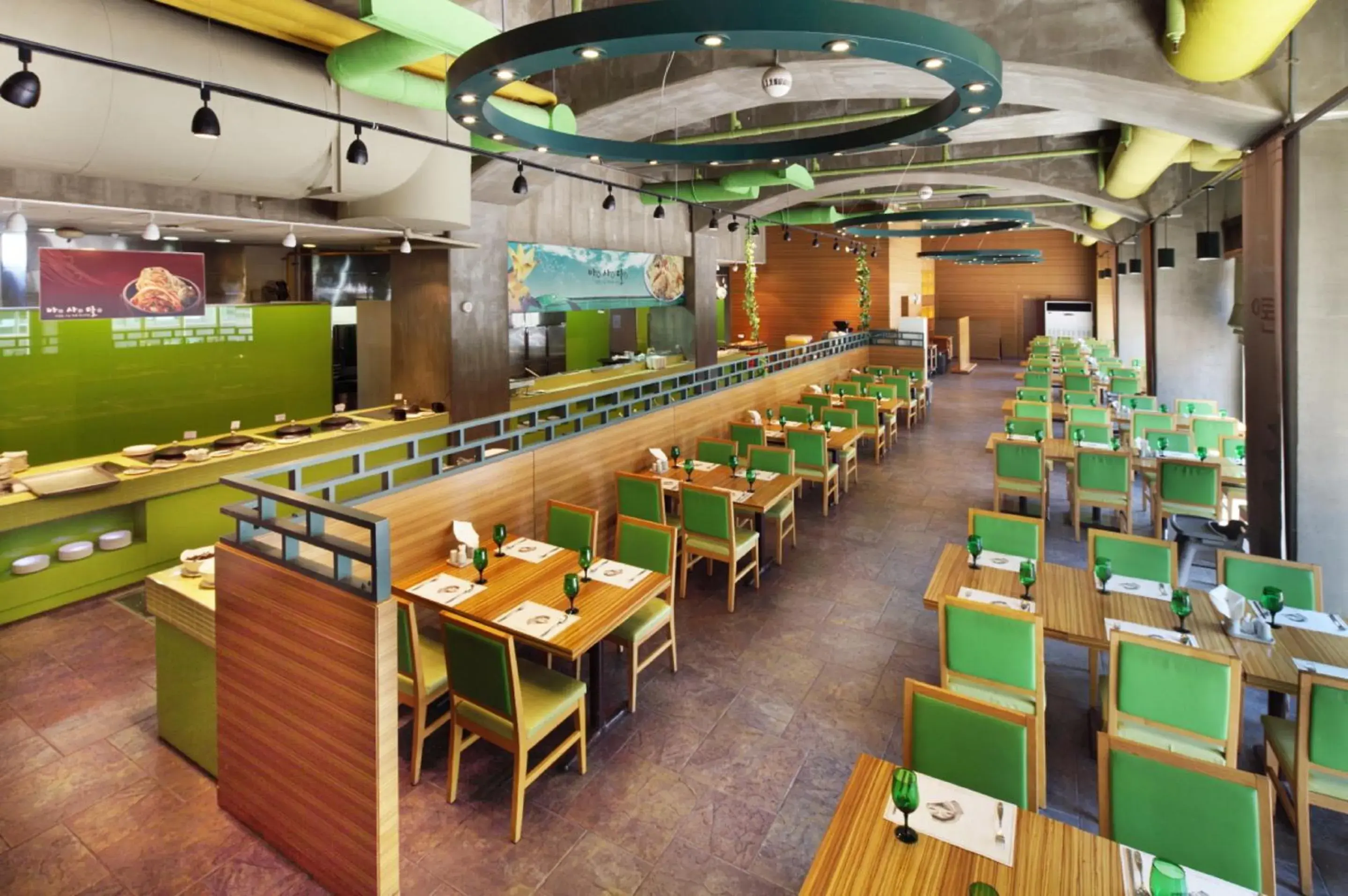 Restaurant/places to eat in Hanwha Resort Gyeongju Restaurant/places to eat in Hanwha Resort Gyeongju