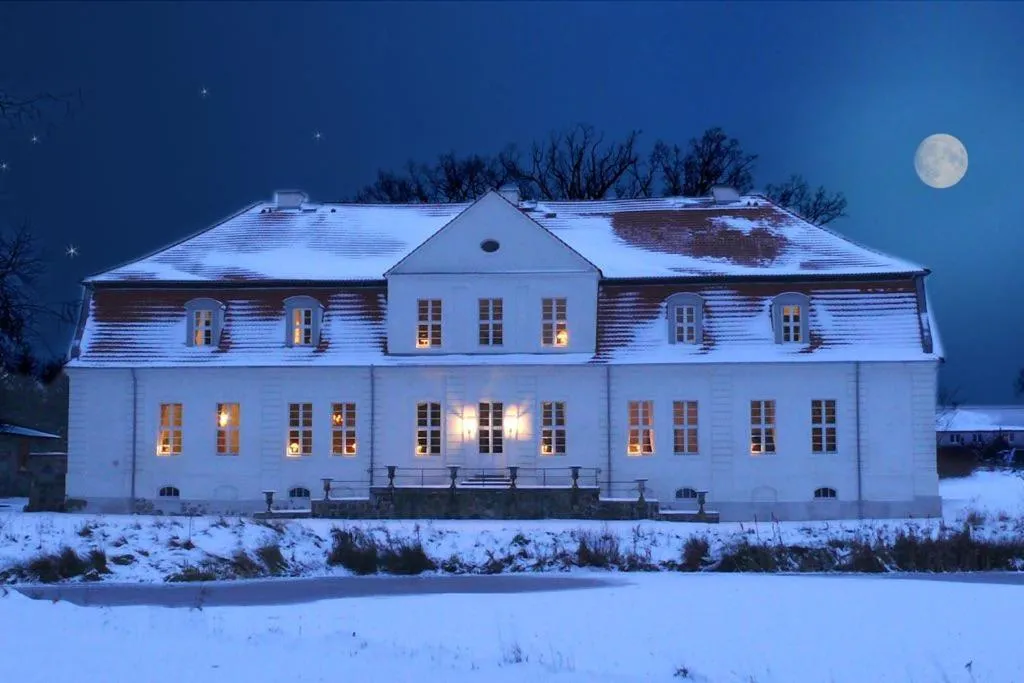 Night in Jagdschloss Kotelow