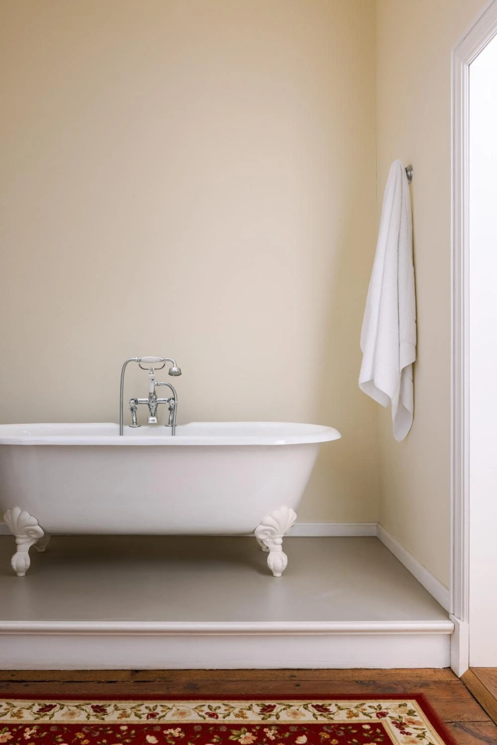 Bath in Jagdschloss Kotelow