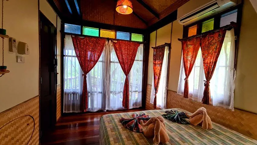 Bed in Longtail Beach Resort