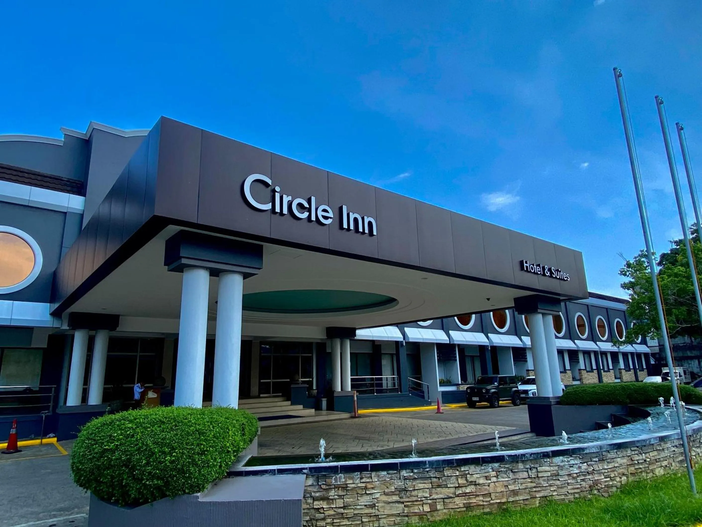 Property building in Circle Inn Hotel and Suites Bacolod