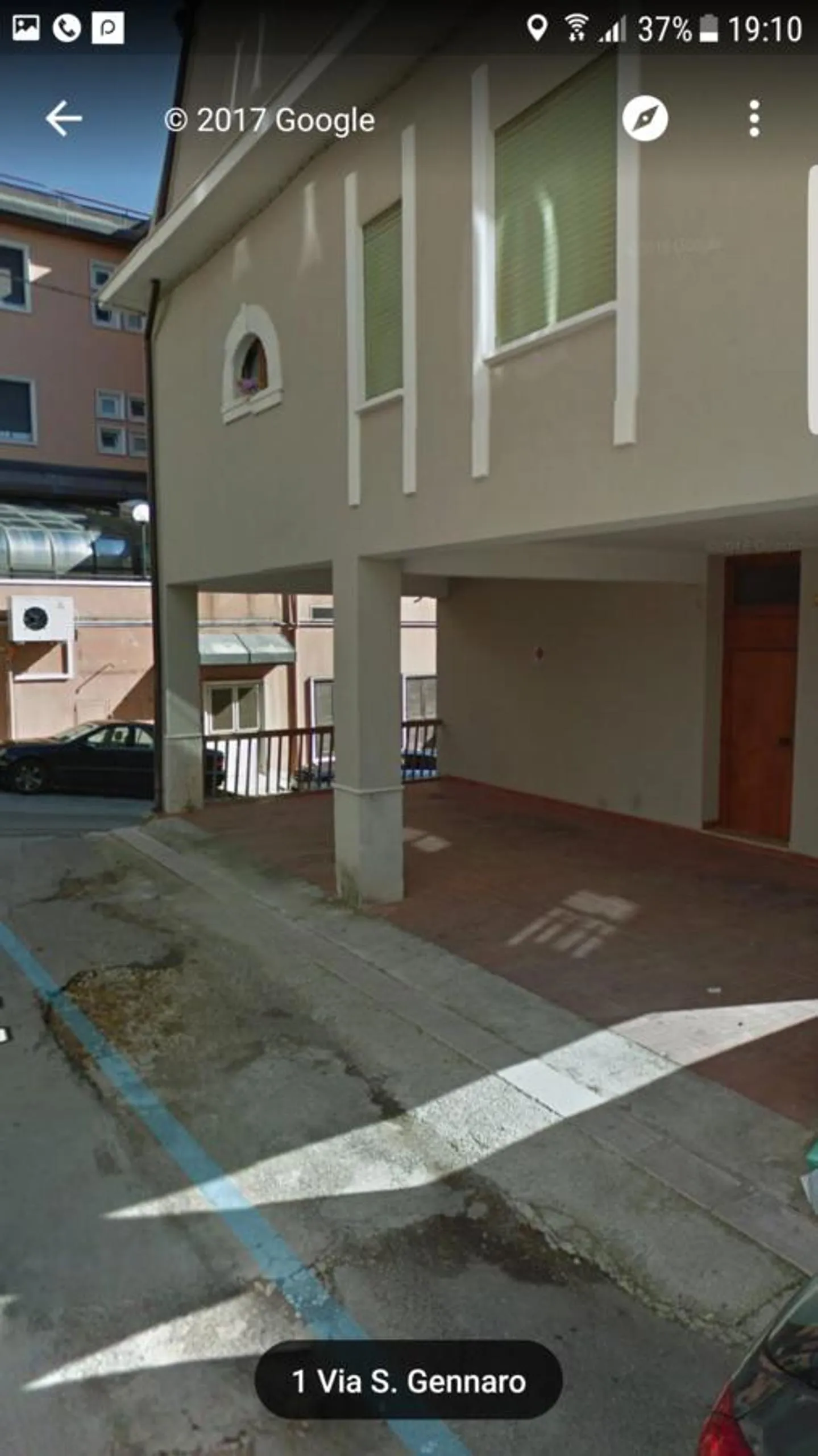 Property building in Camere Santa Rita