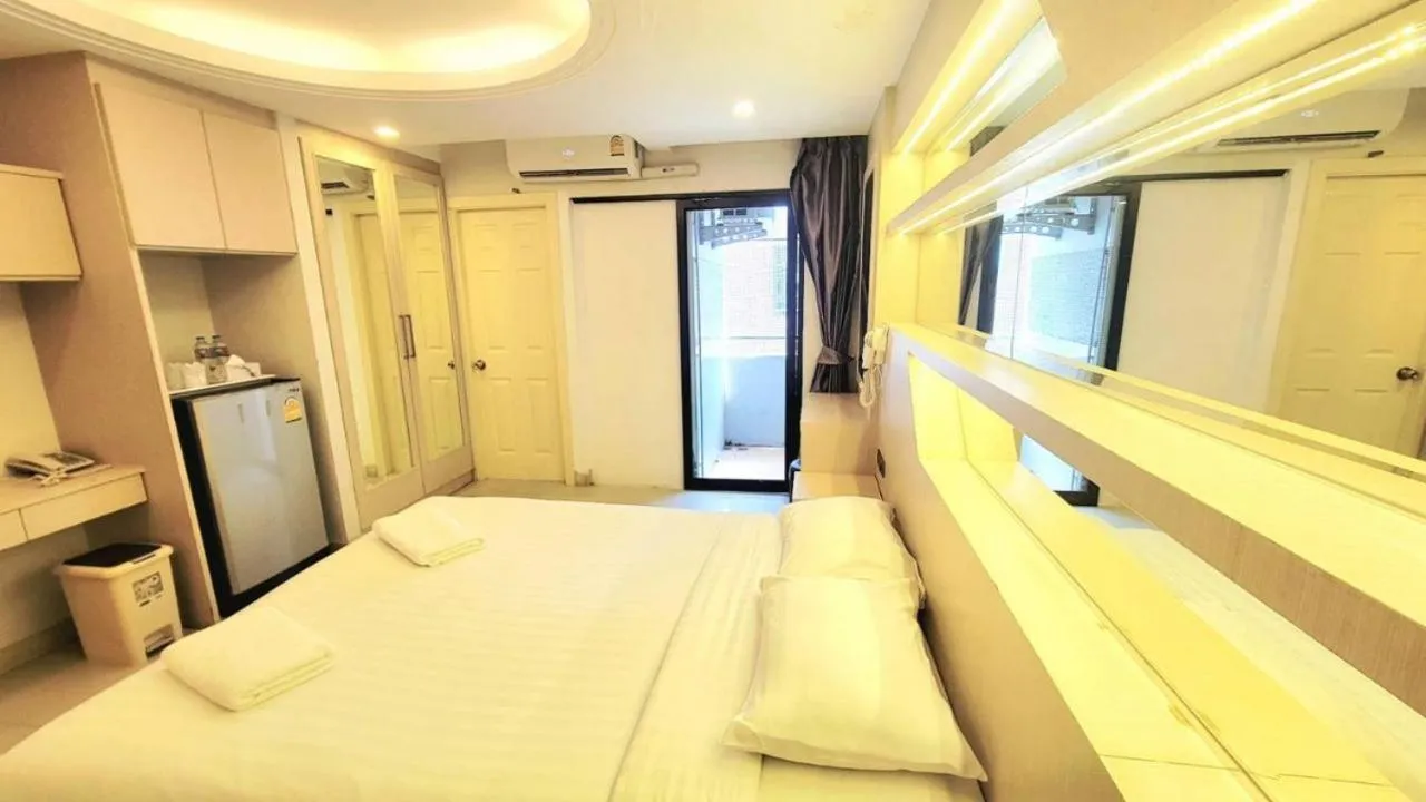 Bed in B-your home Hotel Don Mueang Airport Bangkok 如你家酒店