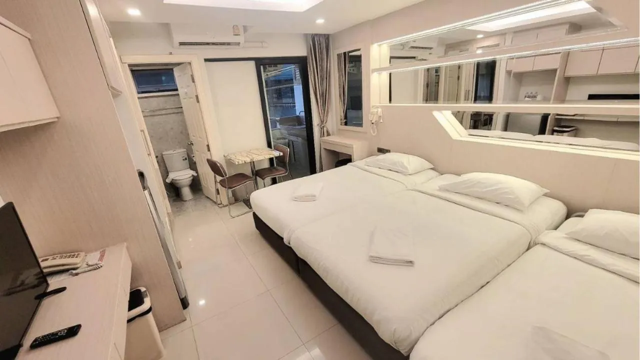 Bed in B-your home Hotel Don Mueang Airport Bangkok 如你家酒店