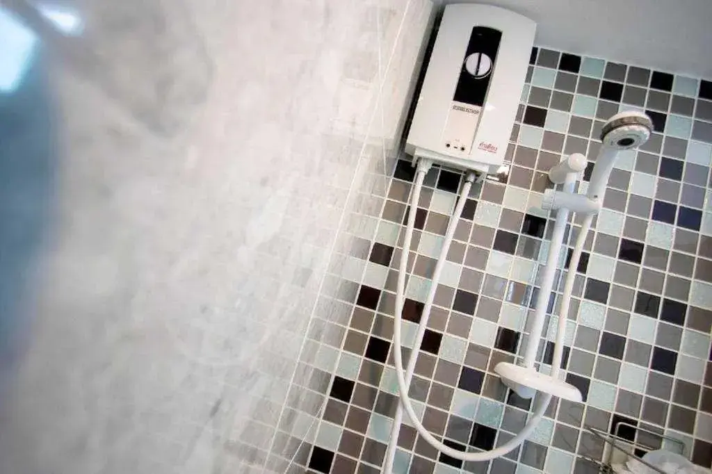 Deluxe Queen Room in B-your home Hotel Don Mueang Airport Bangkok 如你家酒店 Deluxe Queen Room in B-your home Hotel Don Mueang Airport Bangkok 如你家酒店