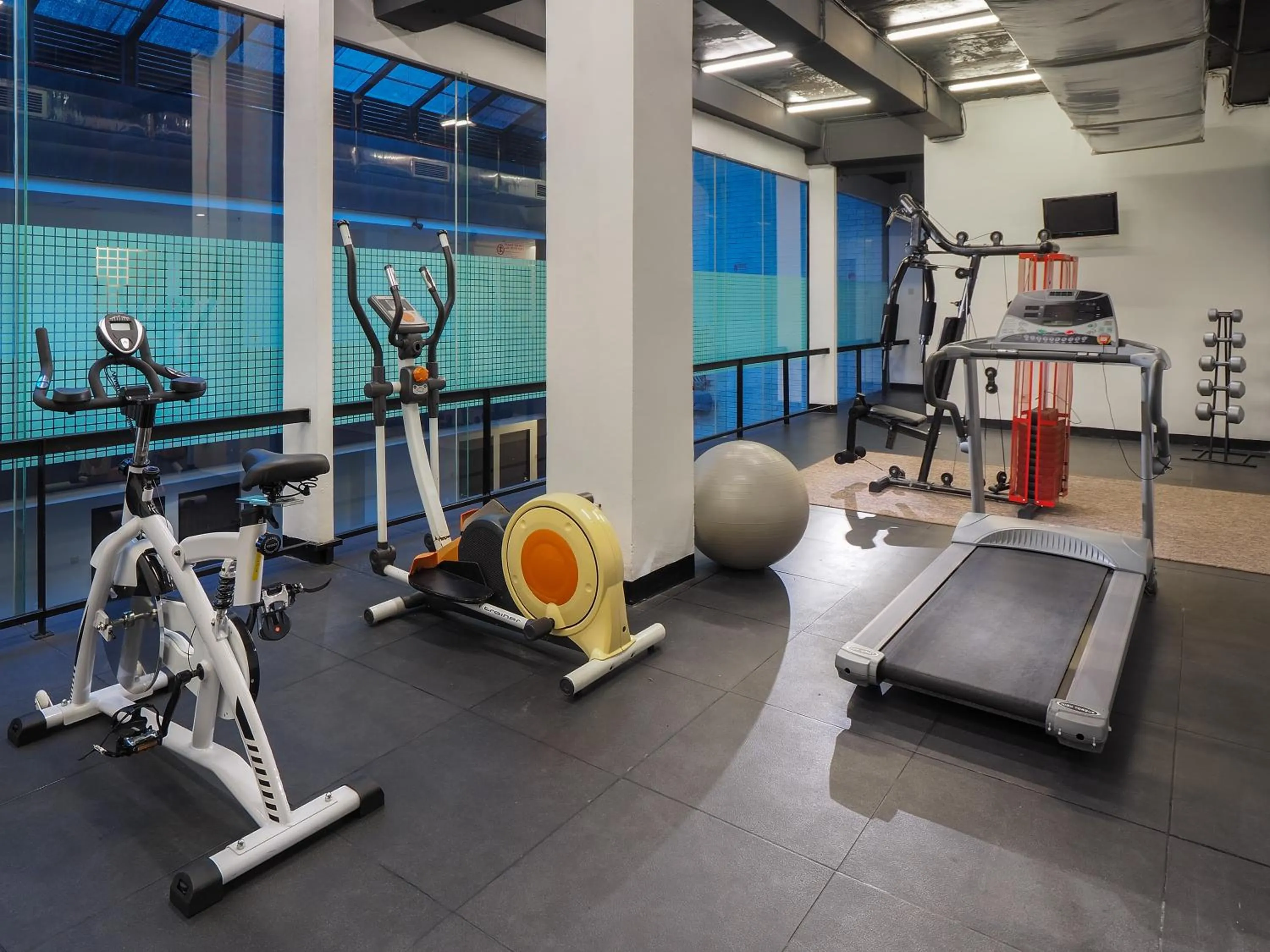 Fitness centre/facilities in Swiss-Belinn Medan