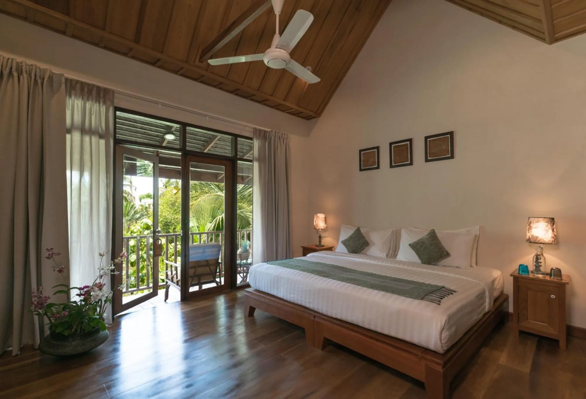 Bedroom, Bed in Maison Dalabua