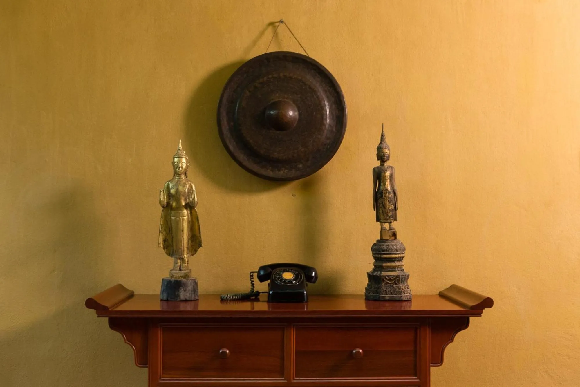 Decorative detail in Maison Dalabua